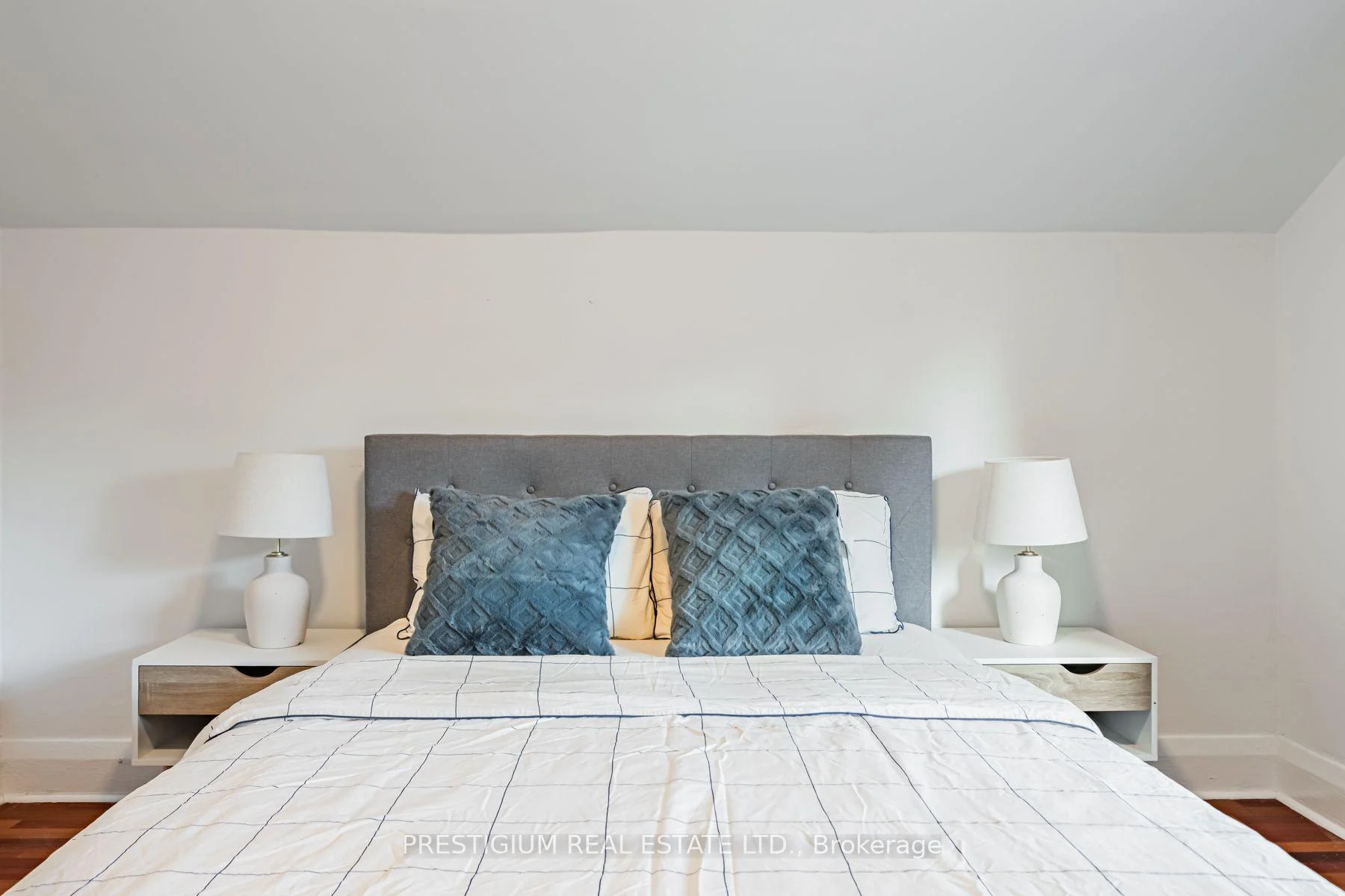 Photo 64 of 532 Merton Street, Toronto, Mount Pleasant East — HOMEH