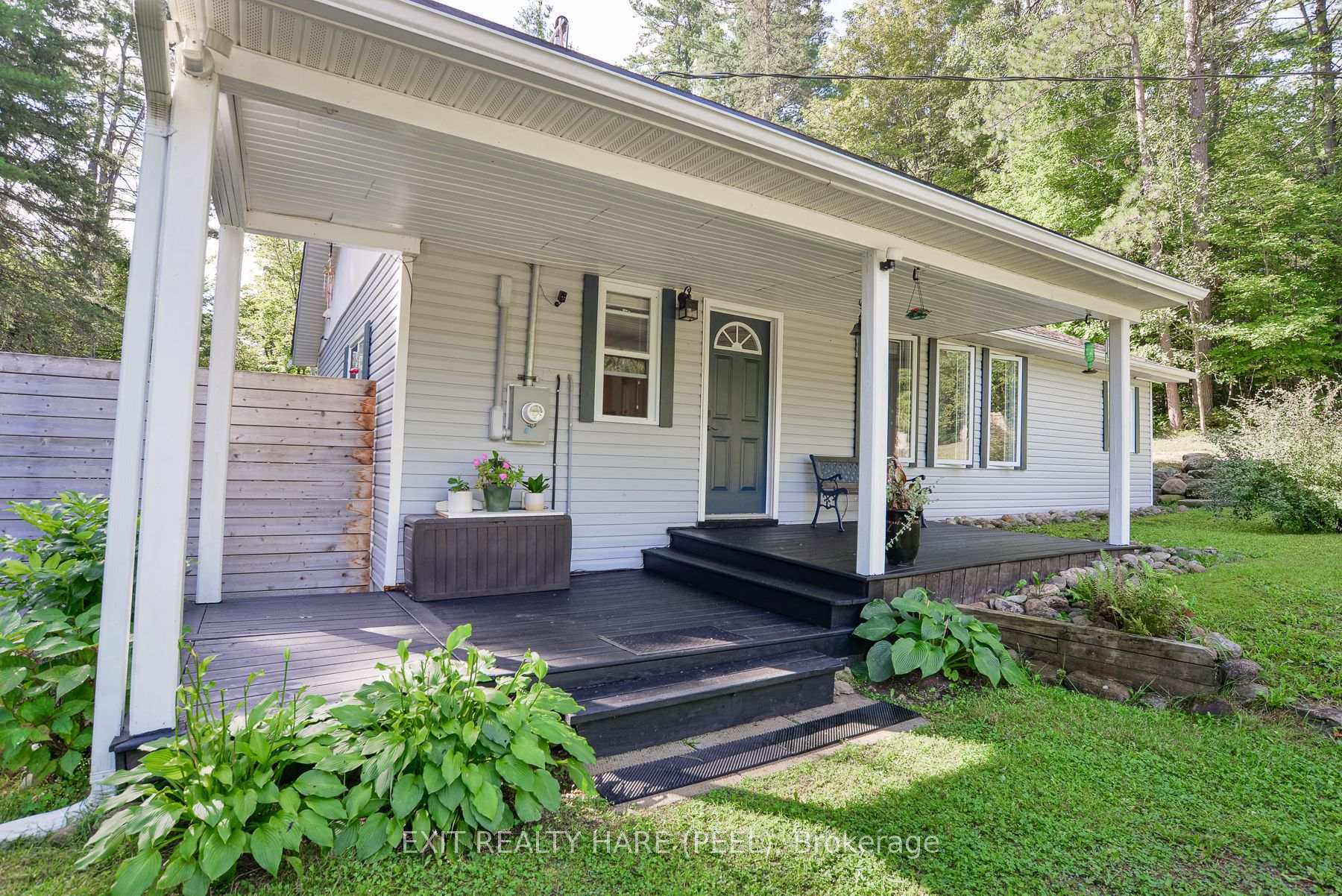 Photo 2 of 1082 Lambert Road, Bracebridge, Oakley — HOMEH