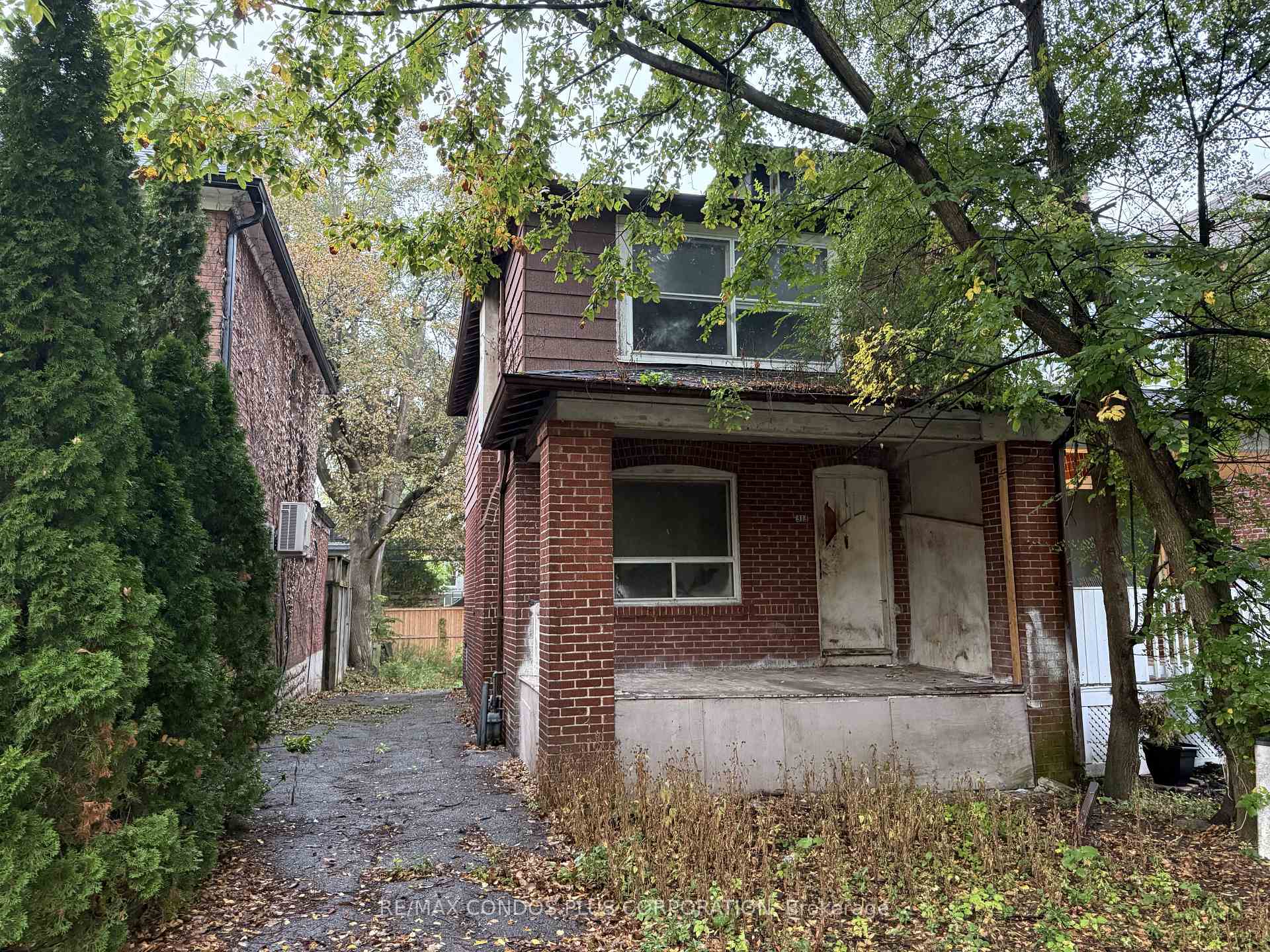 Photo 1 of 313 Manor Road E, Toronto, Mount Pleasant East — HOMEH