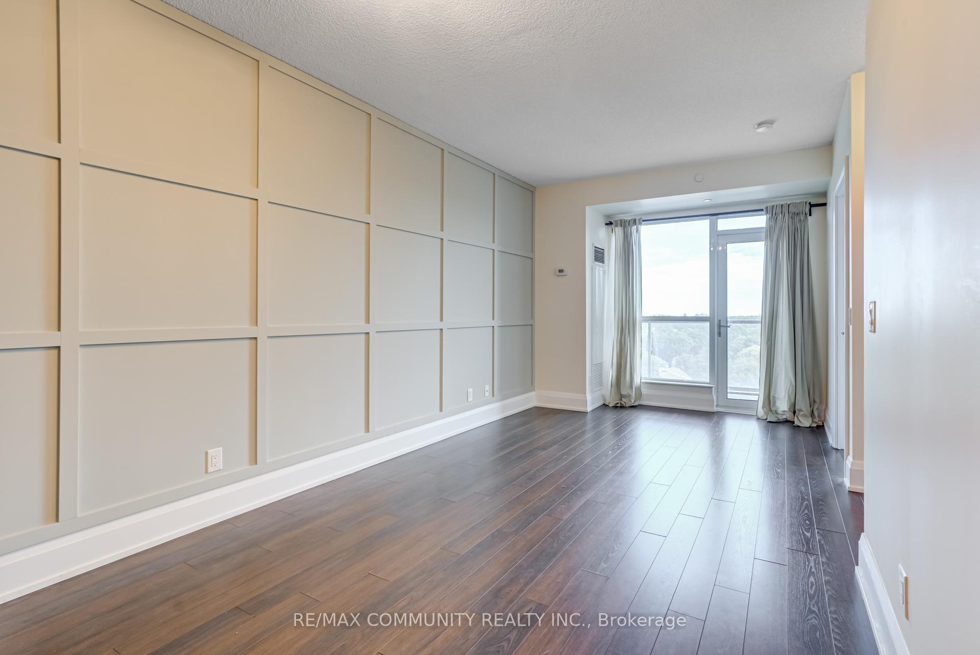 Photo 12 of Unit 1008, 120 Harrison Garden Boulevard, North York, Willowdale East — HOMEH
