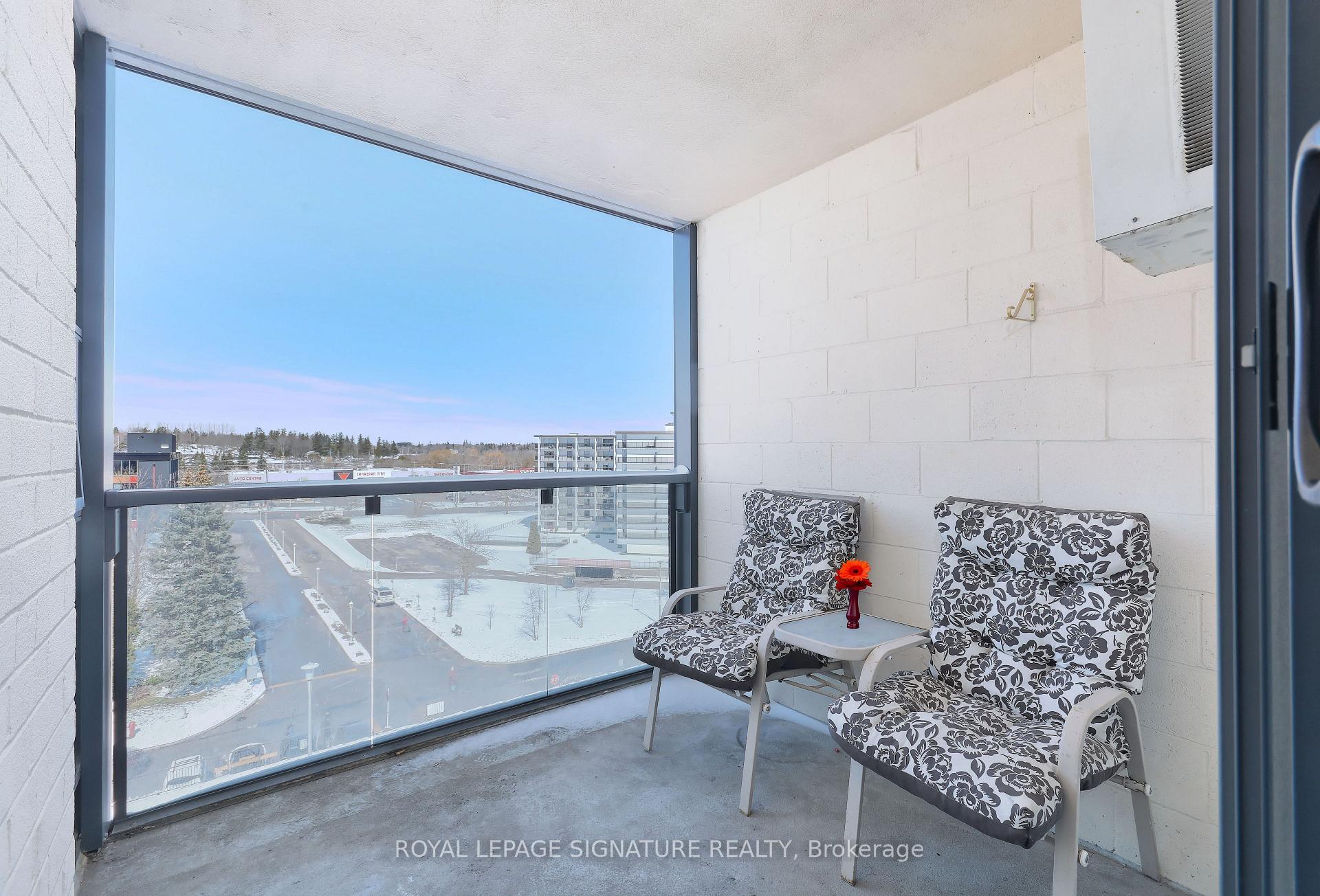 Photo 12 of Unit 607, 19 Woodlawn Road E, Guelph, Riverside Park — HOMEH