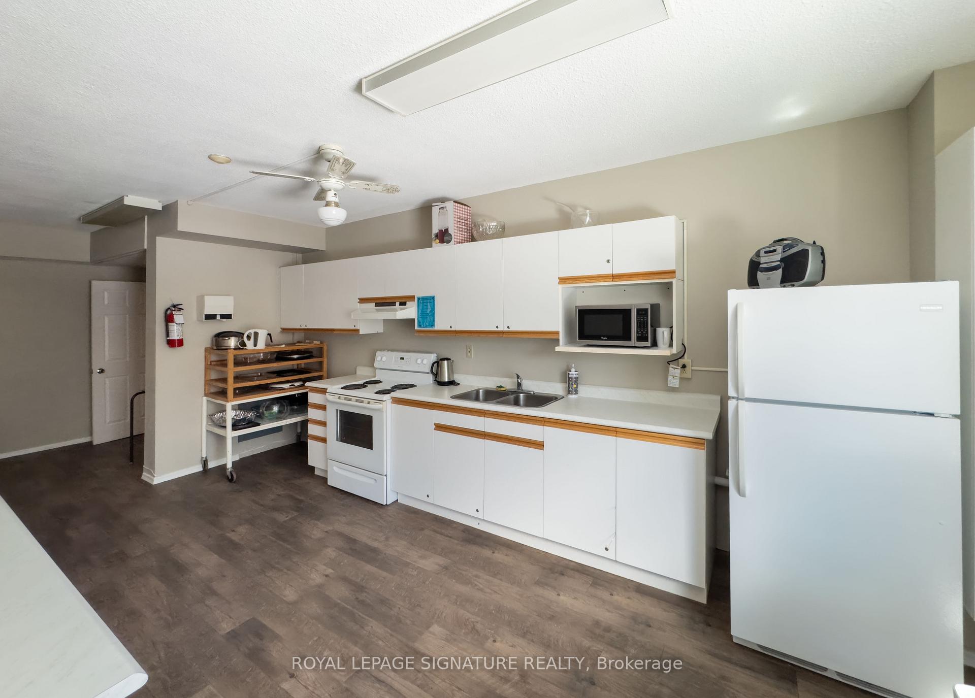 Photo 29 of Unit 607, 19 Woodlawn Road E, Guelph, Riverside Park — HOMEH