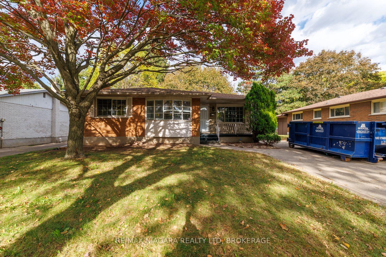 Photo of 4344 Pettit Avenue