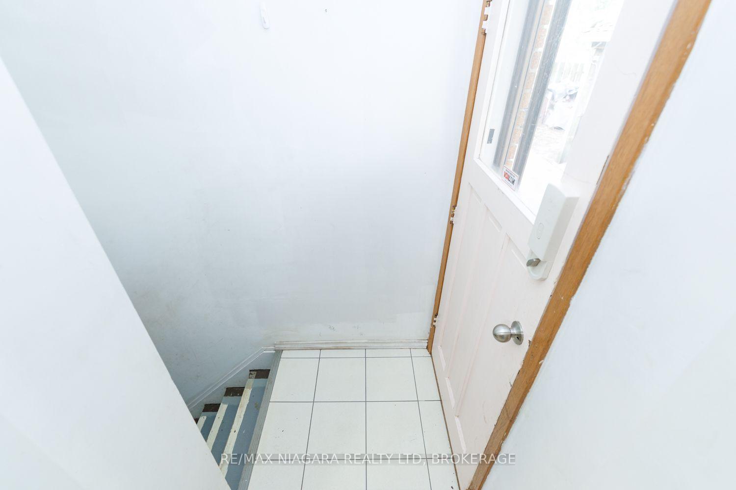 Photo 17 of 4344 Pettit Avenue, Niagara Falls, Morrison — HOMEH