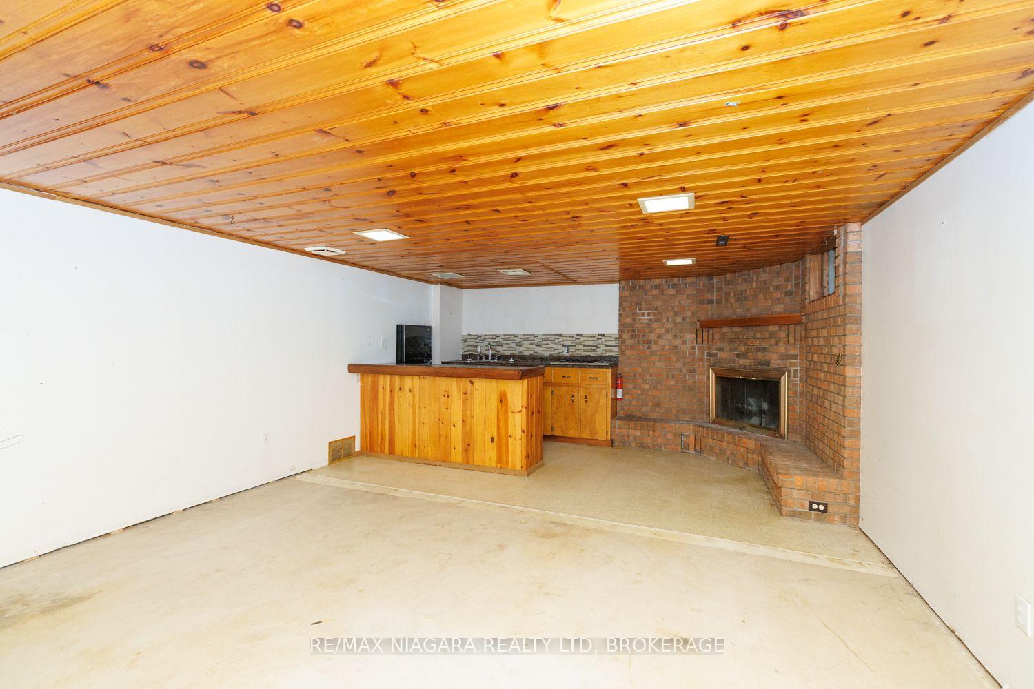 Photo 18 of 4344 Pettit Avenue, Niagara Falls, Morrison — HOMEH