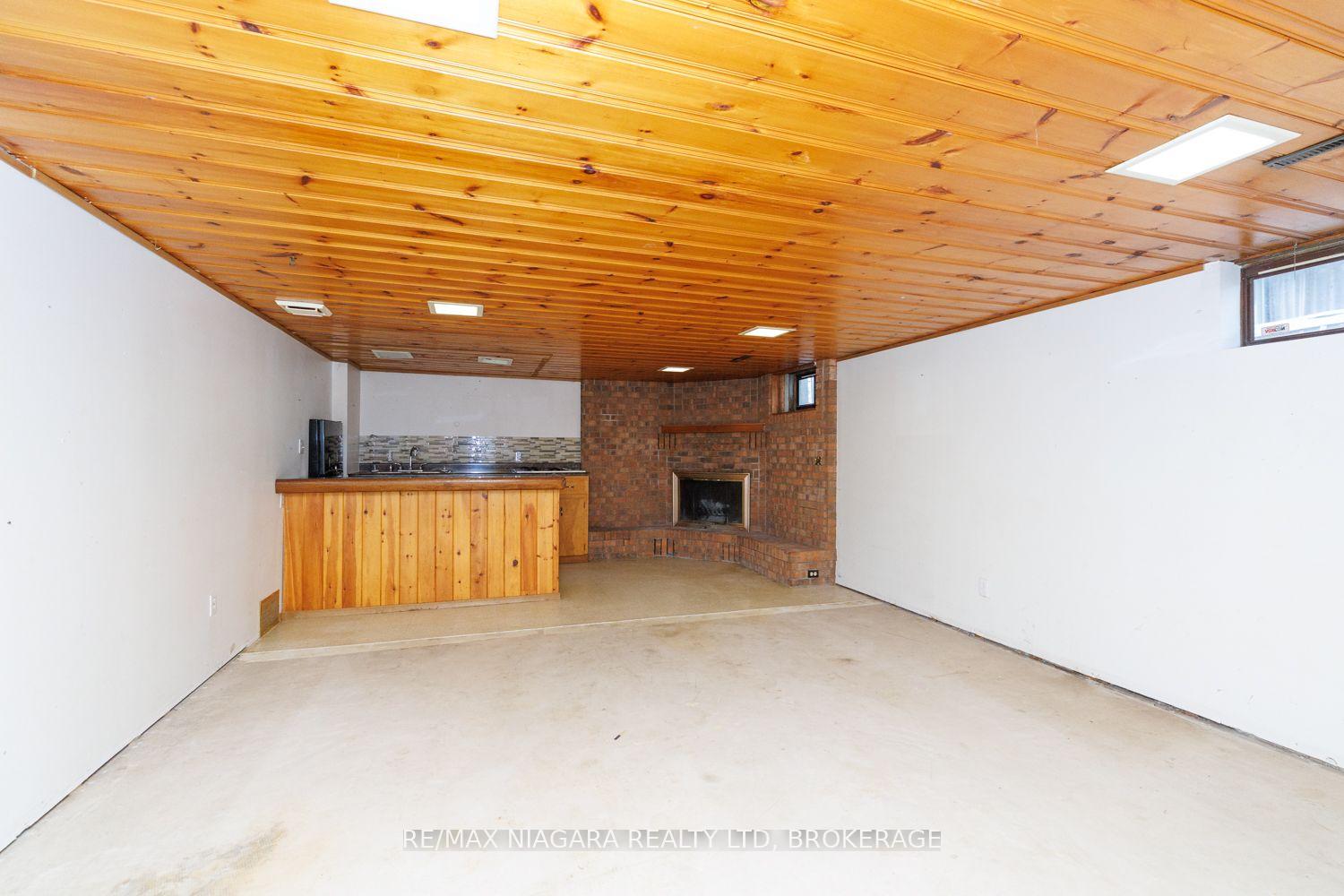 Photo 19 of 4344 Pettit Avenue, Niagara Falls, Morrison — HOMEH