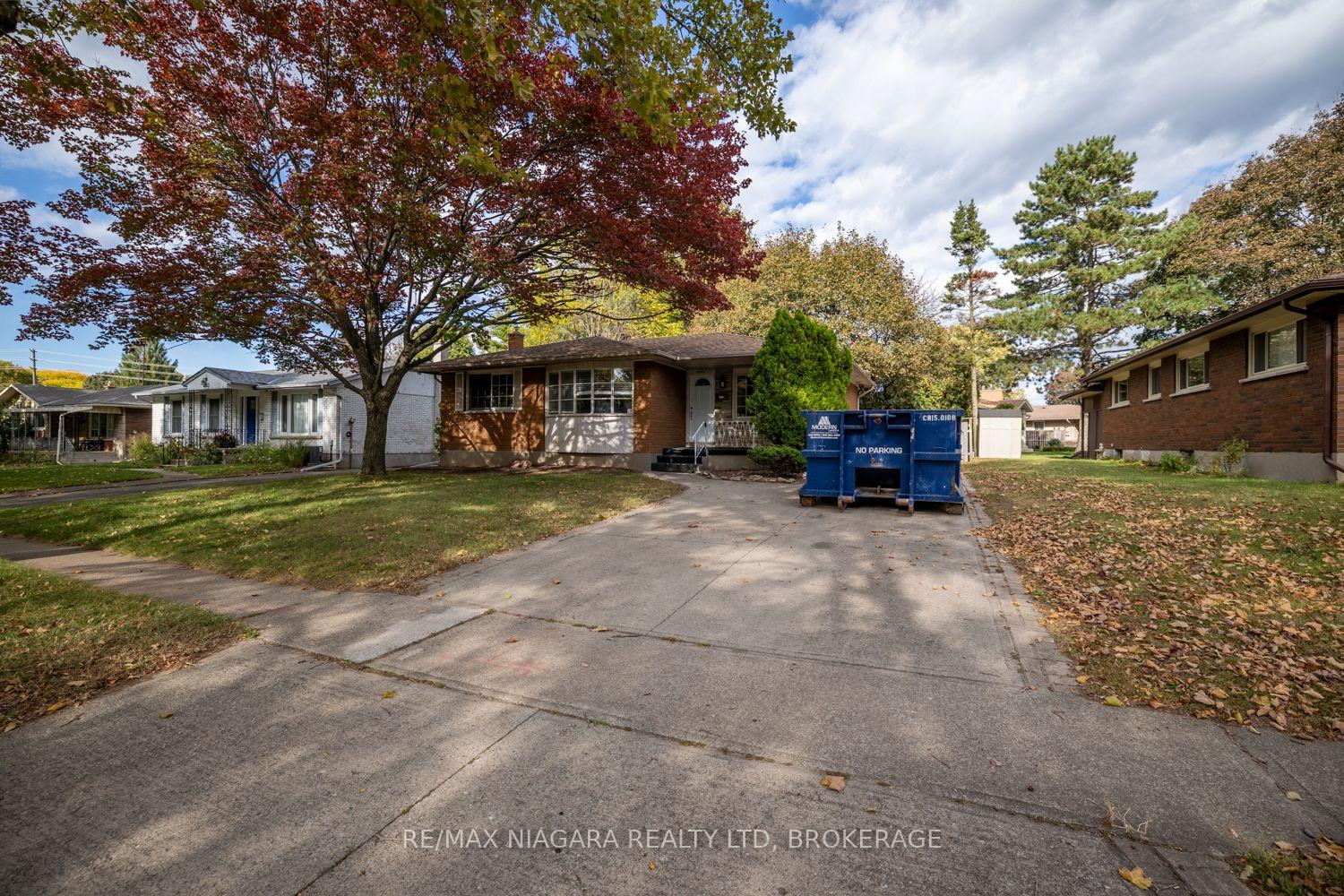Photo 32 of 4344 Pettit Avenue, Niagara Falls, Morrison — HOMEH