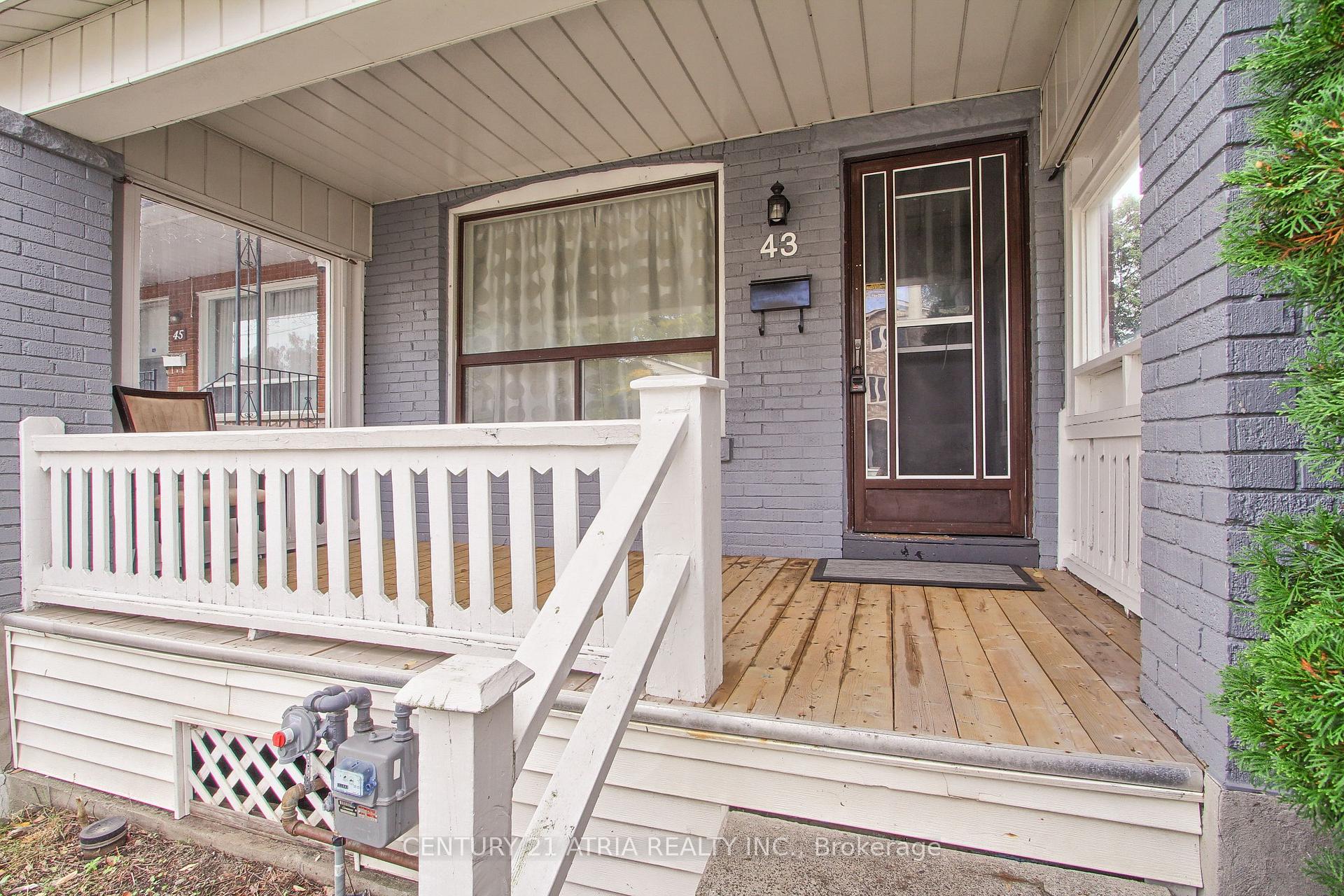 Photo 3 of 43 Torrens Avenue, Toronto, Broadview North — HOMEH