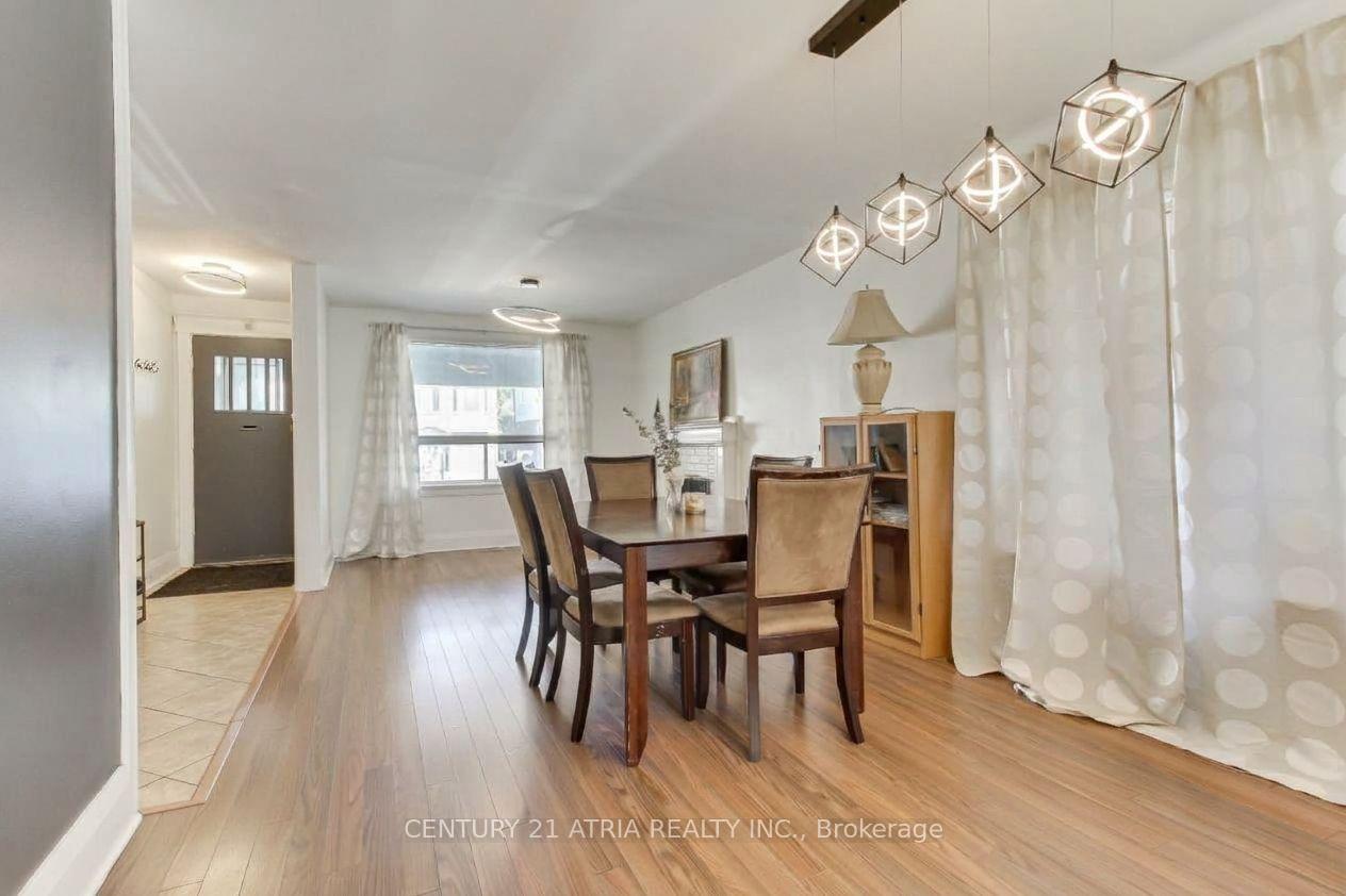 Photo 10 of 43 Torrens Avenue, Toronto, Broadview North — HOMEH