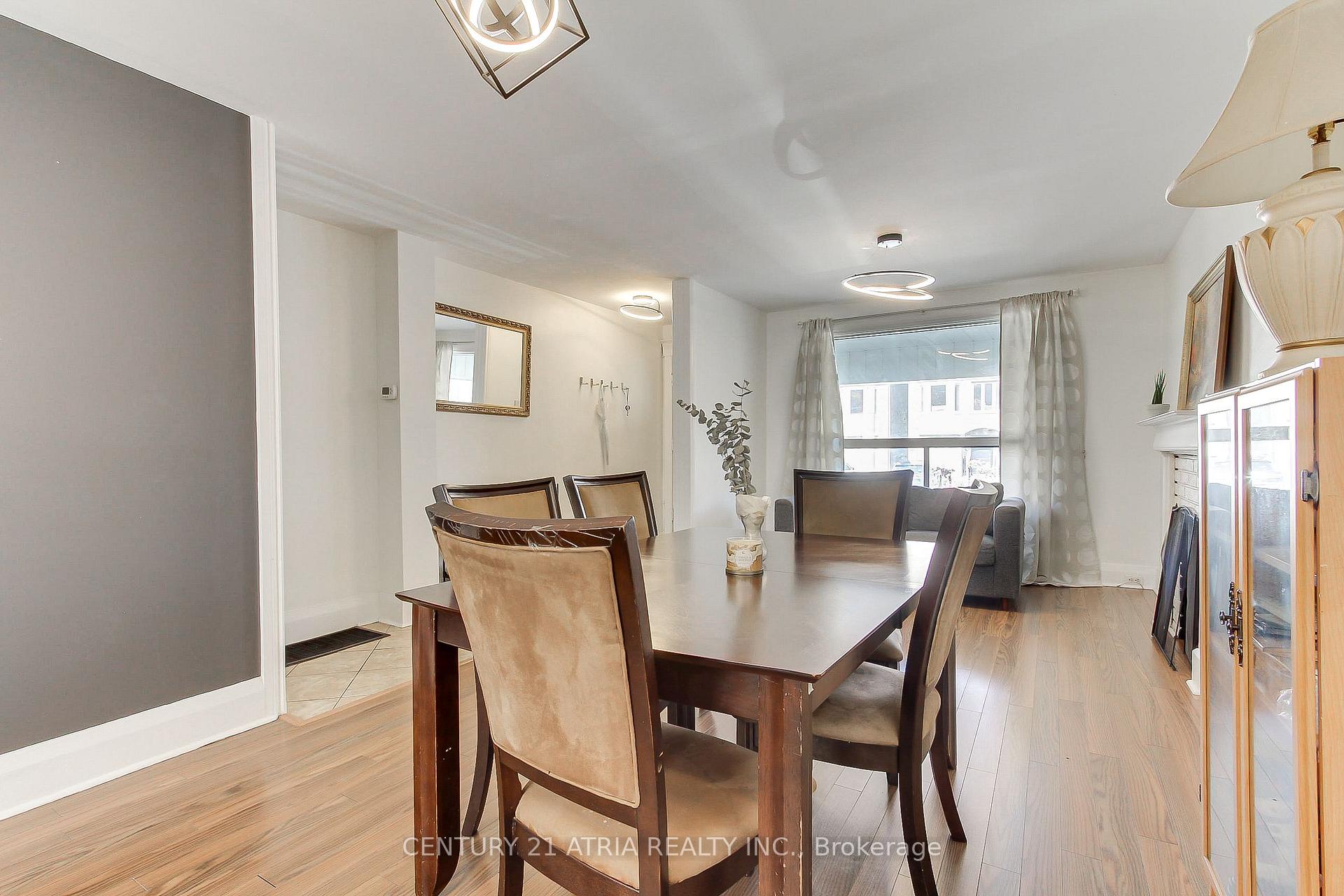 Photo 11 of 43 Torrens Avenue, Toronto, Broadview North — HOMEH