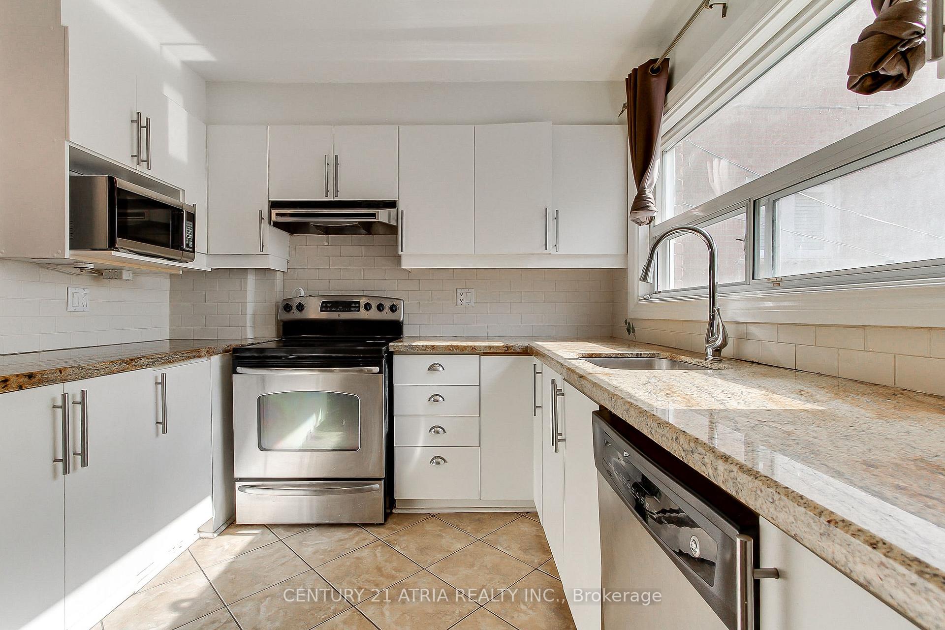 Photo 14 of 43 Torrens Avenue, Toronto, Broadview North — HOMEH