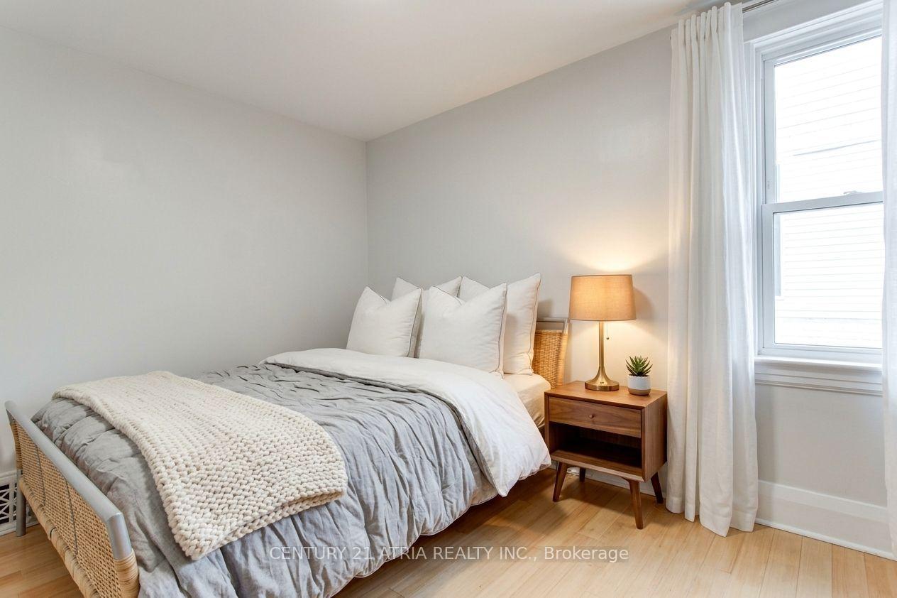 Photo 21 of 43 Torrens Avenue, Toronto, Broadview North — HOMEH