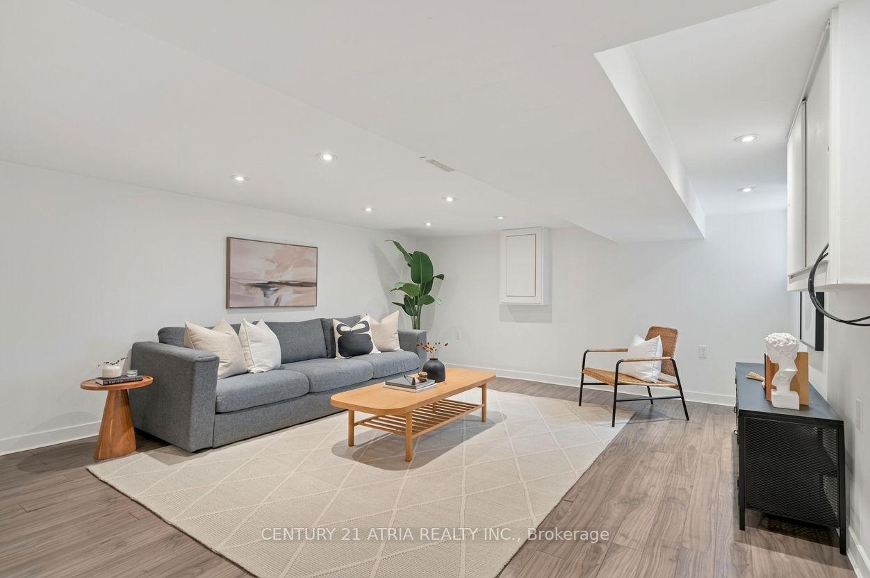 Photo 26 of 43 Torrens Avenue, Toronto, Broadview North — HOMEH