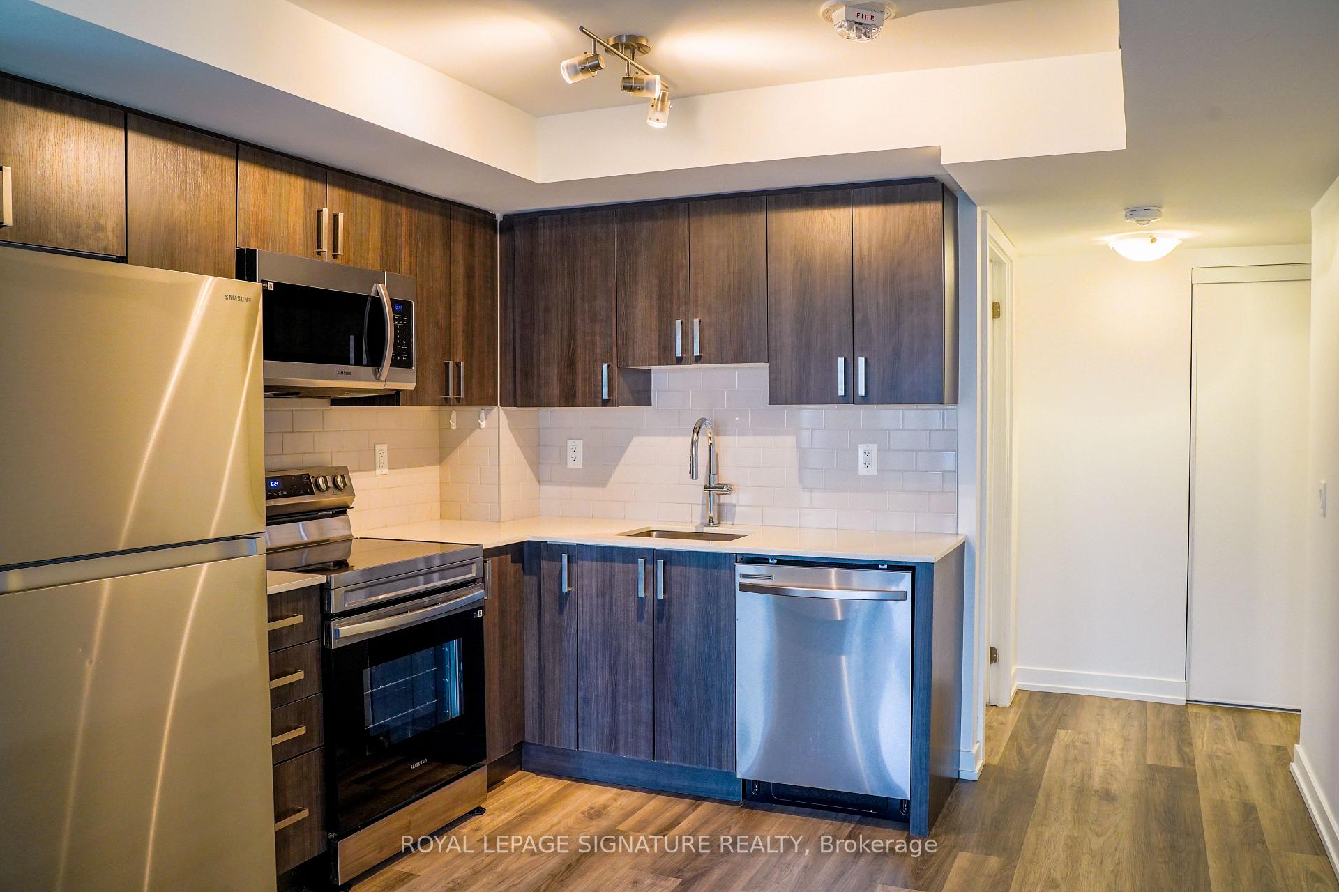 Photo 4 of Unit 2308, 1435 Celebration Drive, Pickering, Bay Ridges — HOMEH