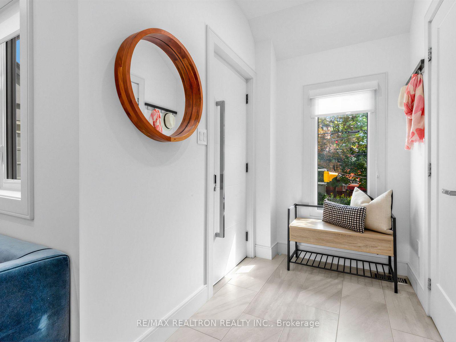Photo 4 of 1526 Davenport Road, Toronto, Corso Italia-Davenport — HOMEH