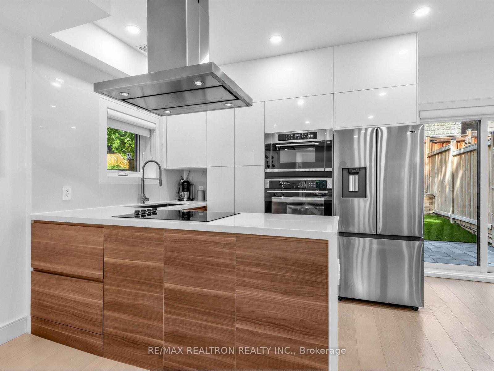 Photo of 1526 Davenport Road