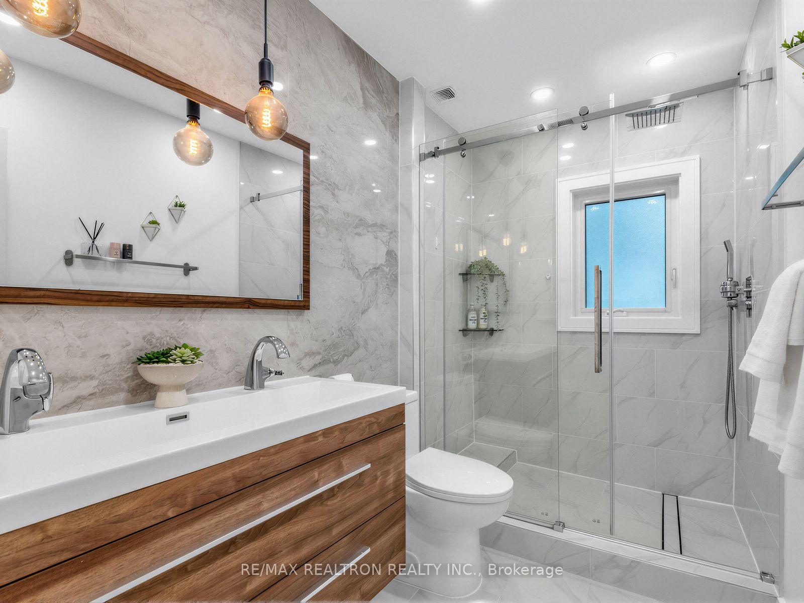 Photo 16 of 1526 Davenport Road, Toronto, Corso Italia-Davenport — HOMEH