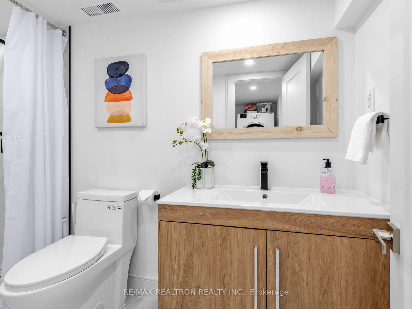 Photo 20 of 1526 Davenport Road, Toronto, Corso Italia-Davenport — HOMEH