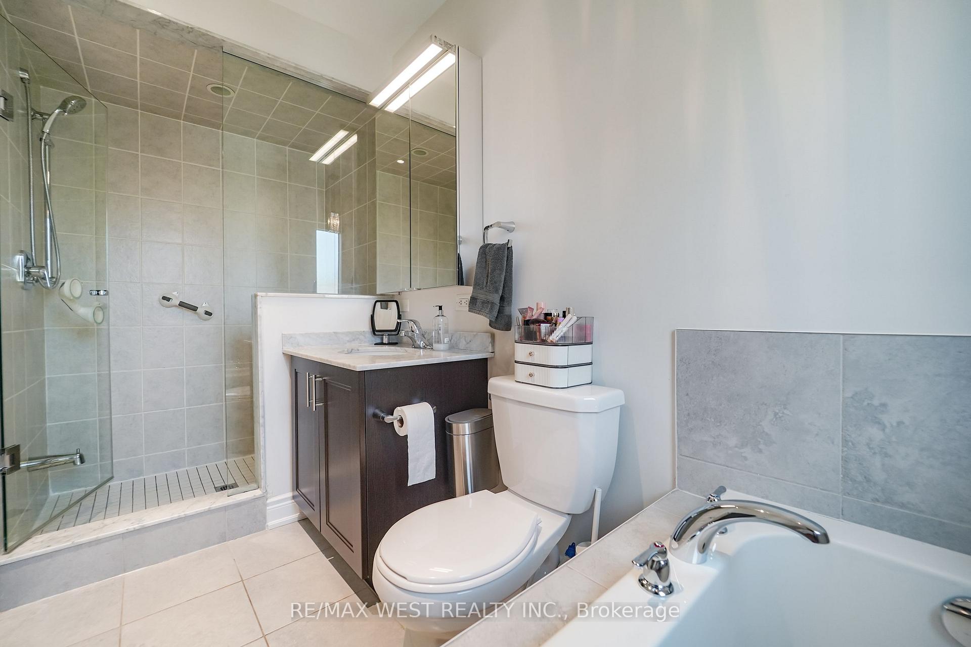 Photo 8 of 47 Pony Farm Drive, Etobicoke, Willowridge-Martingrove-Richview — HOMEH