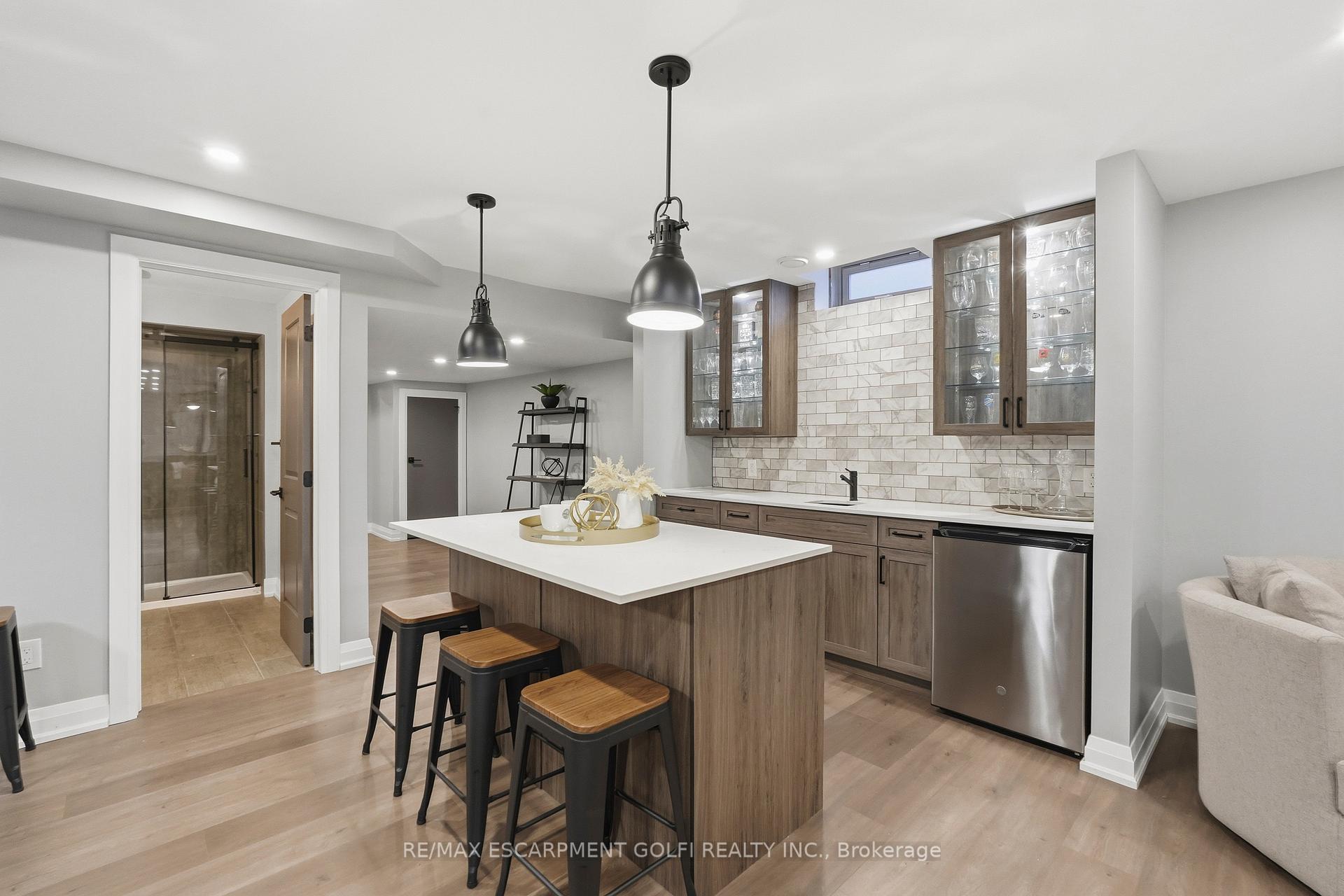 Photo 25 of 3614 Henshaw Place, Burlington, Roseland — HOMEH
