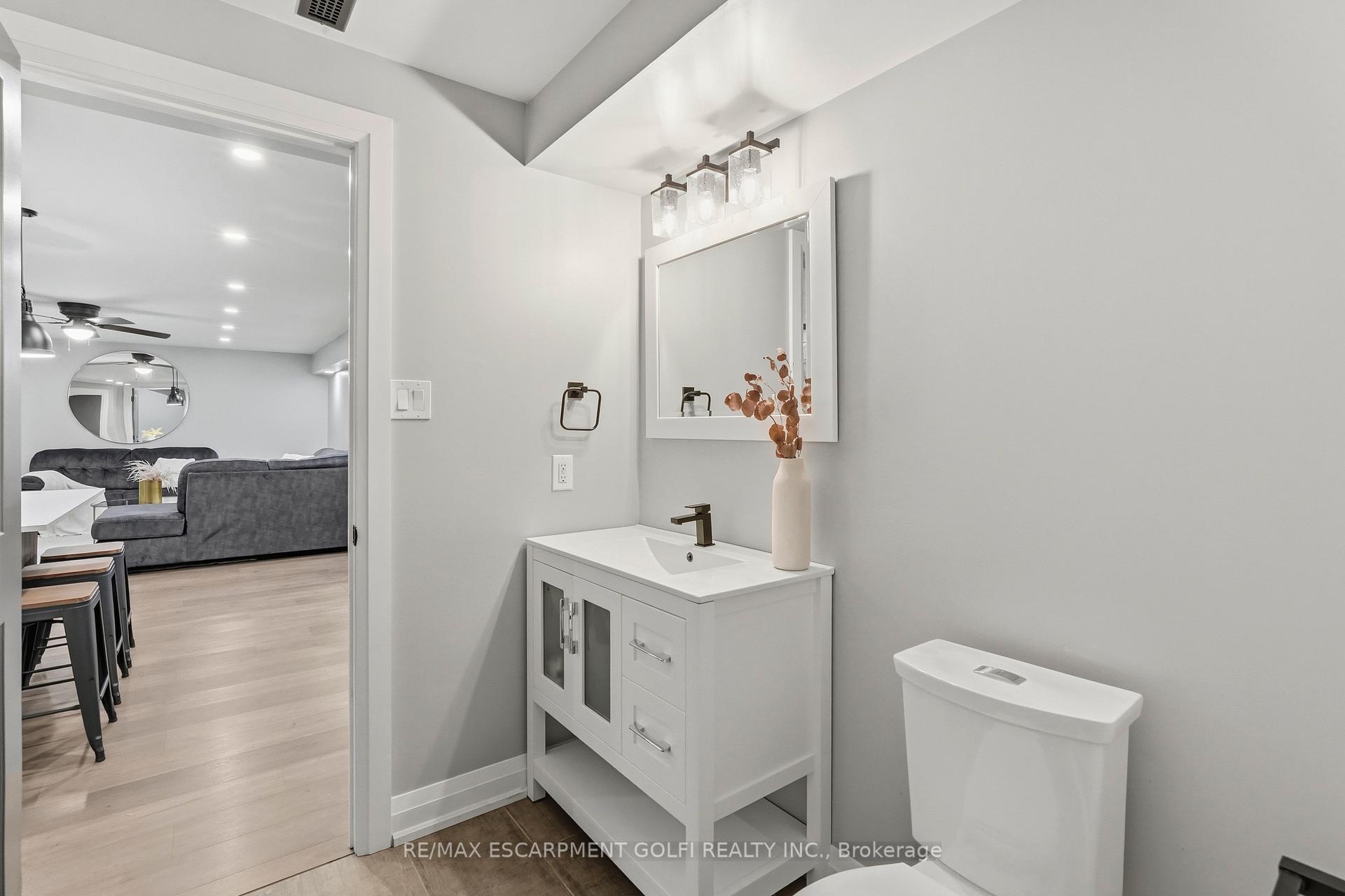 Photo 30 of 3614 Henshaw Place, Burlington, Roseland — HOMEH