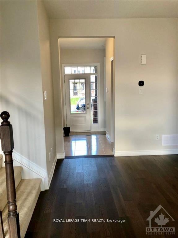 Photo 4 of 767 Brittanic Road, Ottawa, Kanata - Emerald Meadows/Trailwest — HOMEH