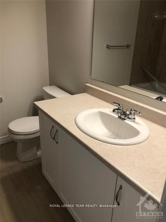 Photo 9 of 767 Brittanic Road, Ottawa, Kanata - Emerald Meadows/Trailwest — HOMEH