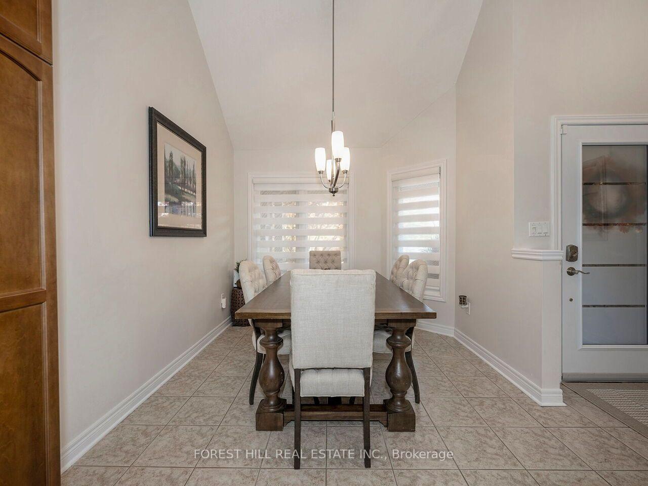 Photo 6 of 112 McArthur Crescent, Guelph, Pineridge/Westminster Woods — HOMEH