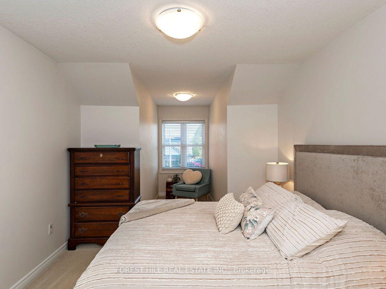 Photo 25 of 112 McArthur Crescent, Guelph, Pineridge/Westminster Woods — HOMEH
