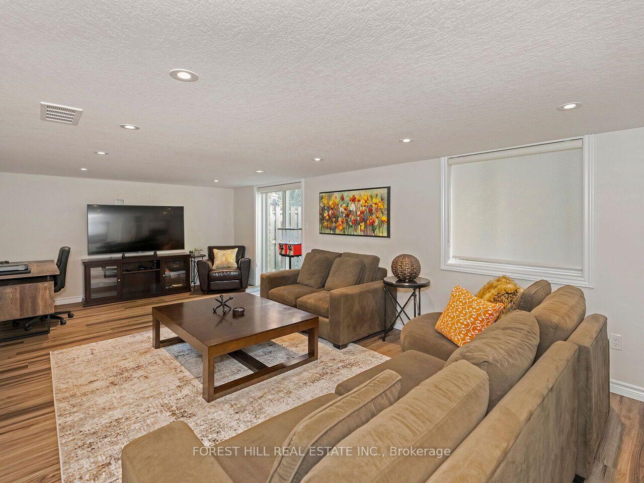 Photo 26 of 112 McArthur Crescent, Guelph, Pineridge/Westminster Woods — HOMEH