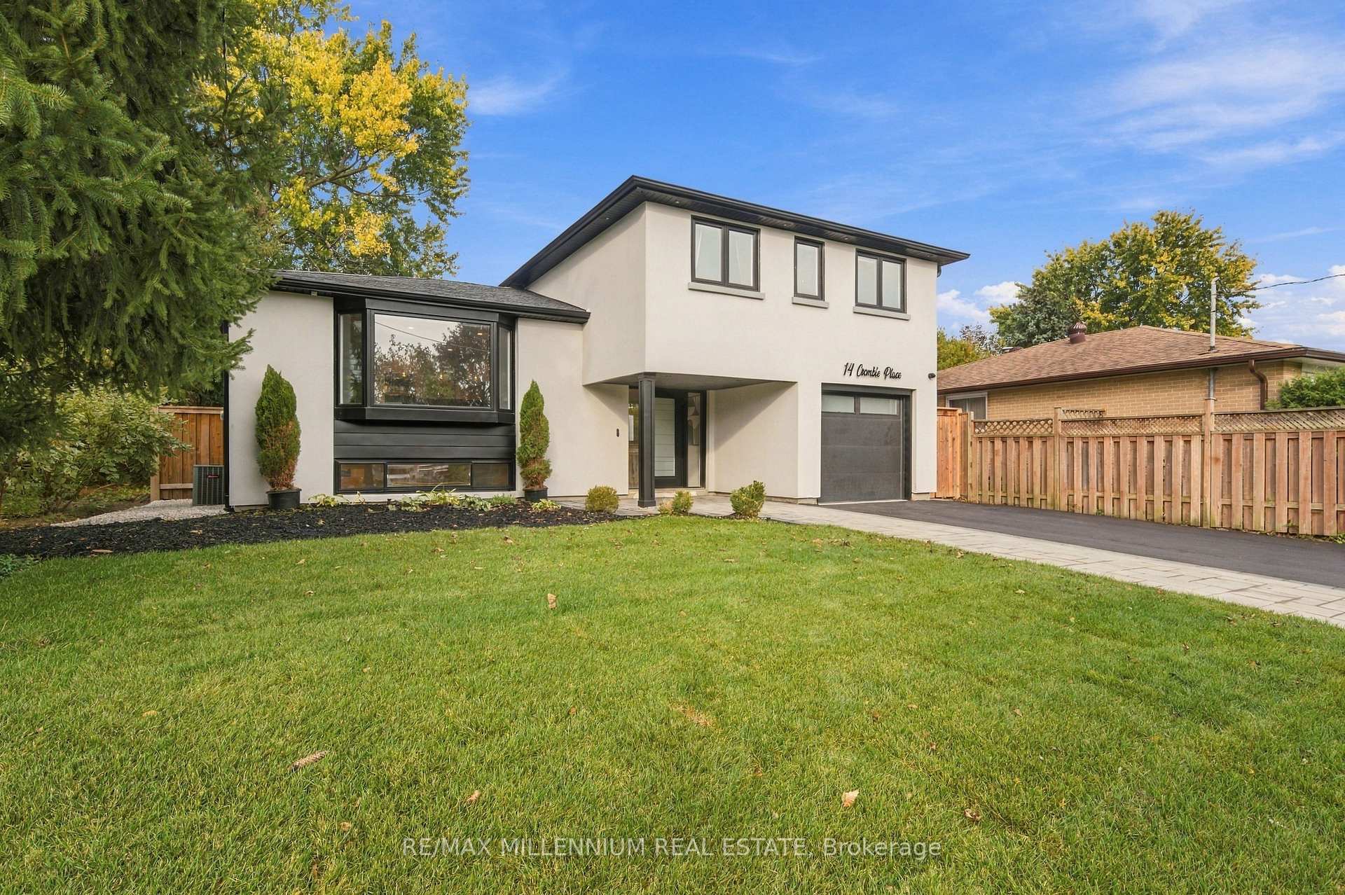 Photo 3 of 14 Crombie Place, Halton Hills, Georgetown — HOMEH