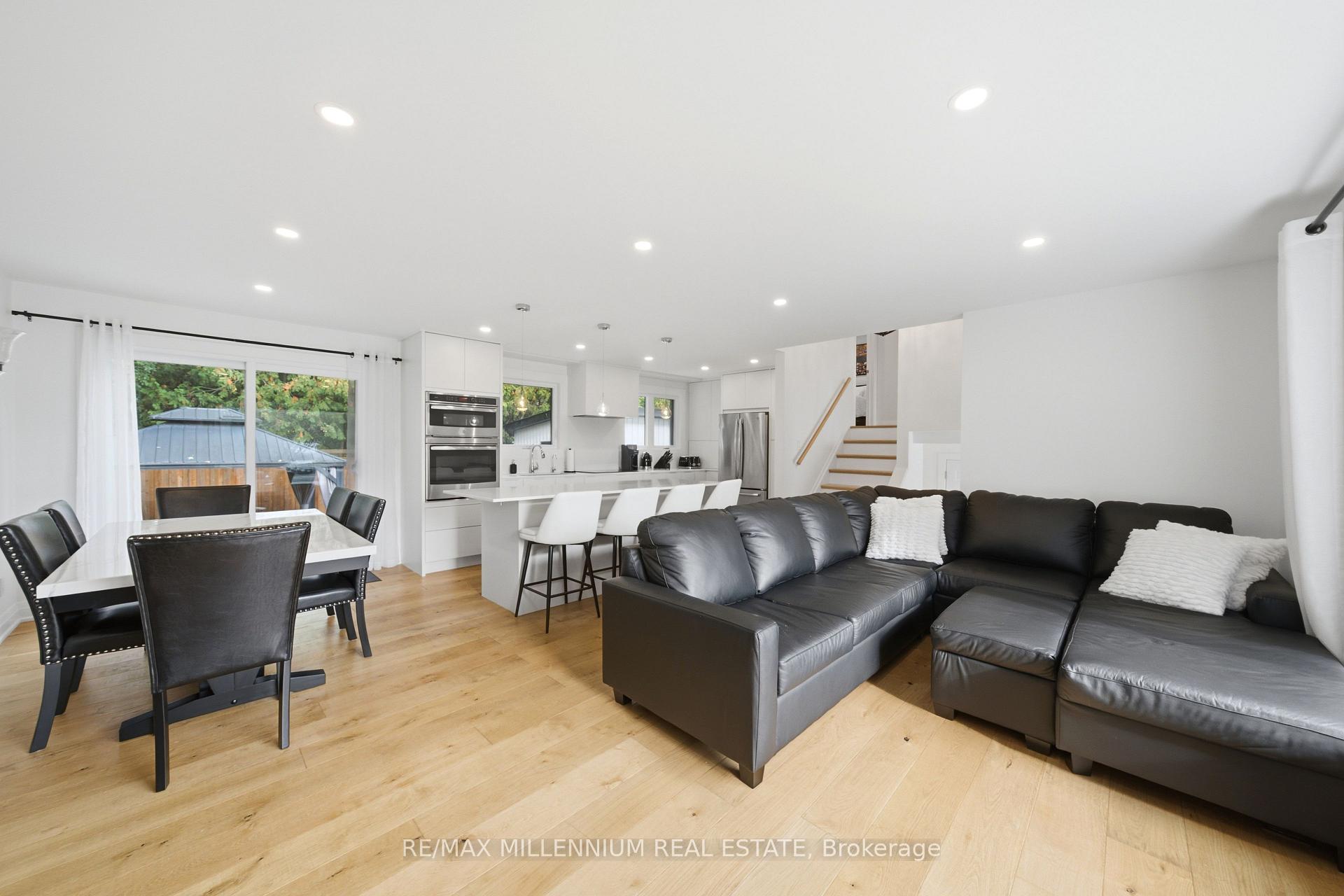 Photo 20 of 14 Crombie Place, Halton Hills, Georgetown — HOMEH