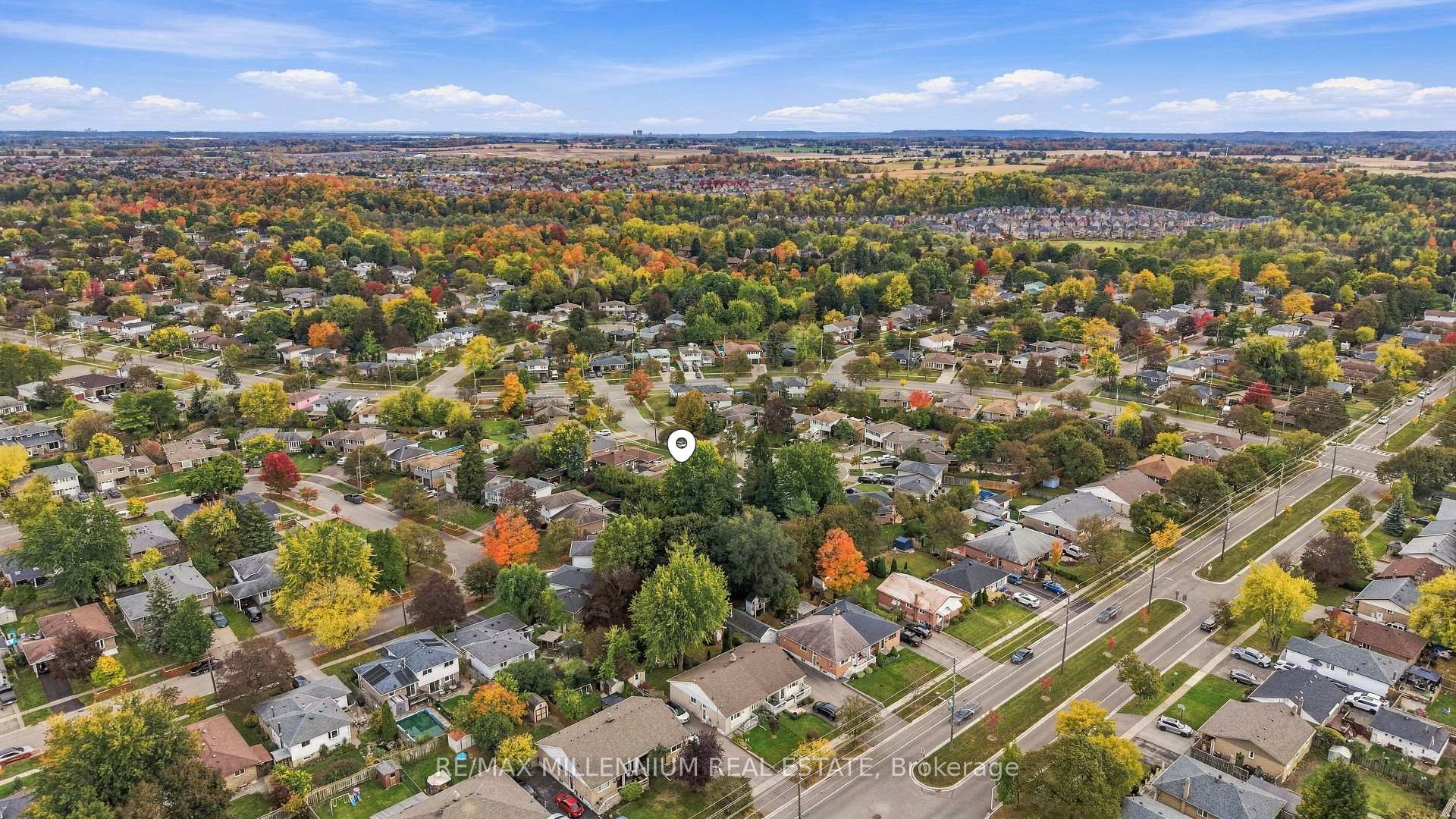 Photo 48 of 14 Crombie Place, Halton Hills, Georgetown — HOMEH