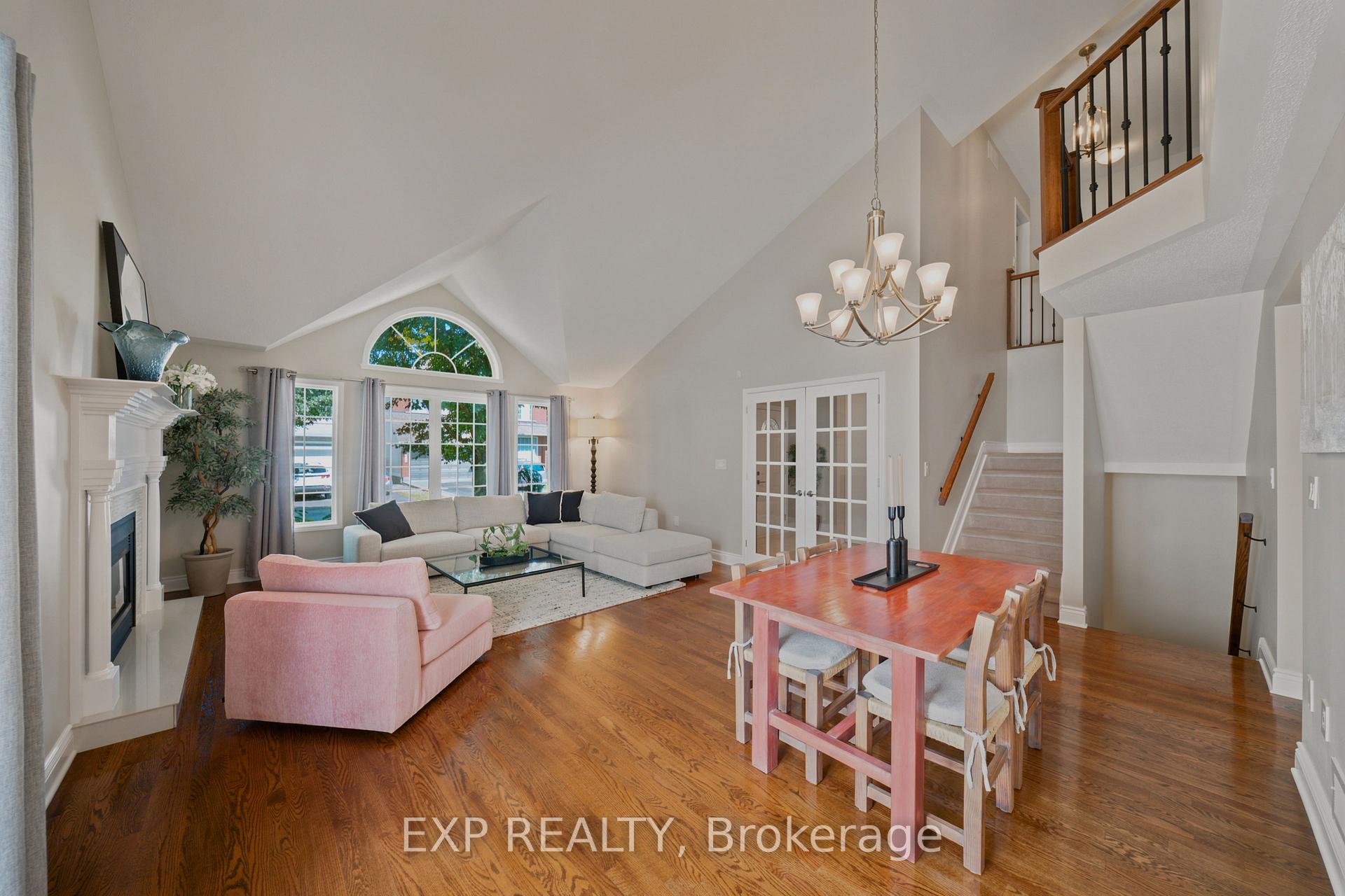 Photo 4 of 16 Bridlegate Place, Ottawa, Craig Henry/Woodvale — HOMEH