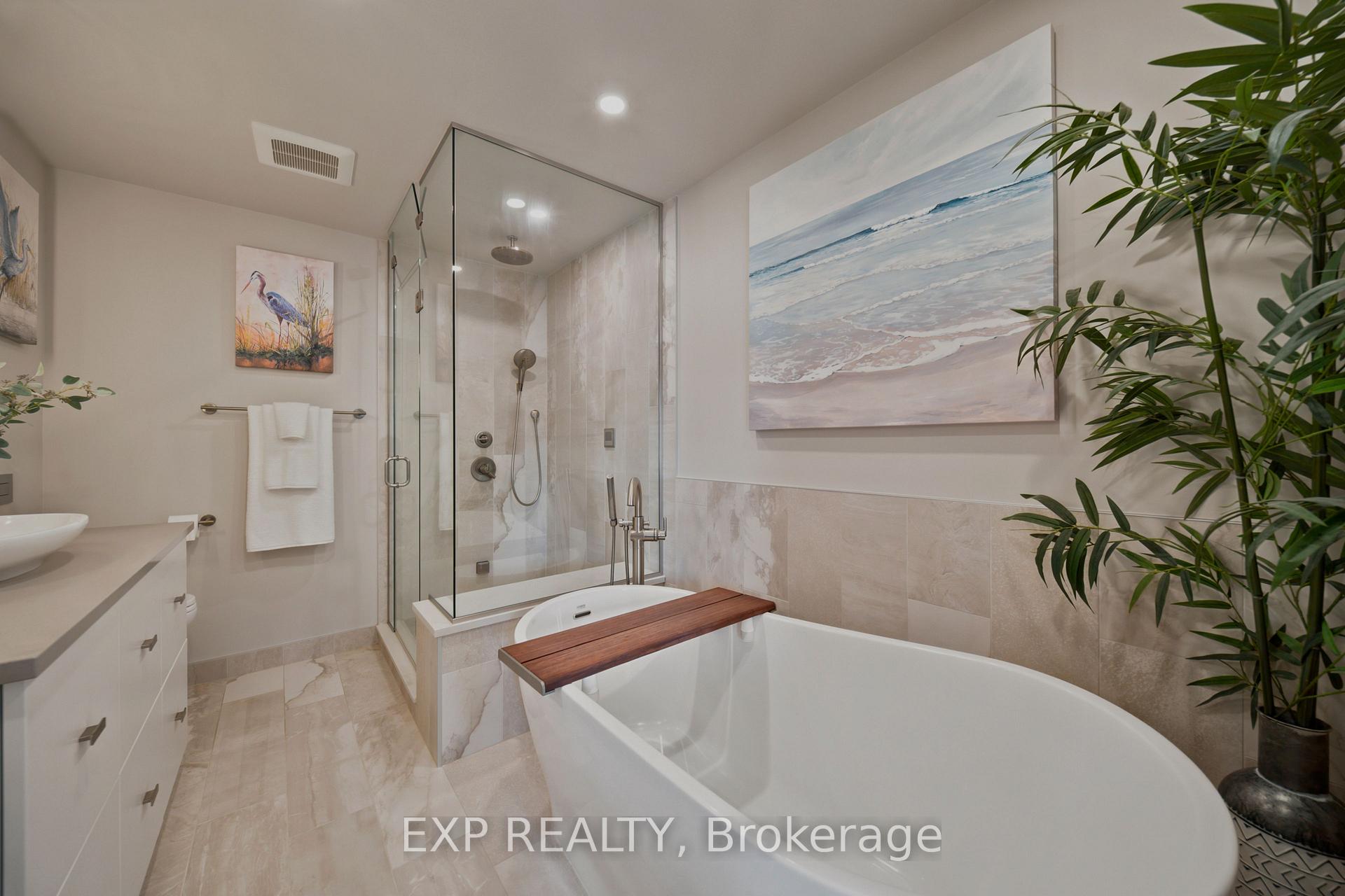 Photo 18 of 16 Bridlegate Place, Ottawa, Craig Henry/Woodvale — HOMEH