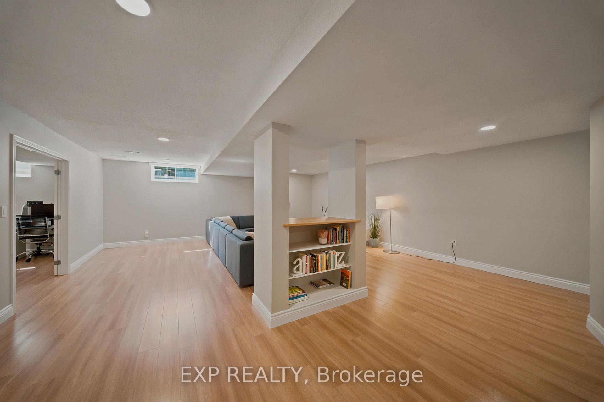 Photo 34 of 16 Bridlegate Place, Ottawa, Craig Henry/Woodvale — HOMEH