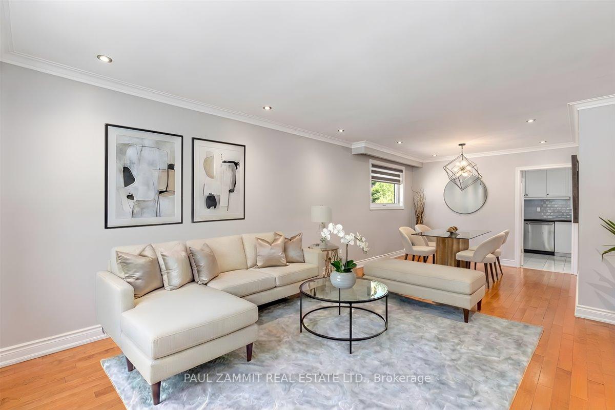 Photo 7 of 47 Ladyslipper Court, Markham, Bayview Glen — HOMEH