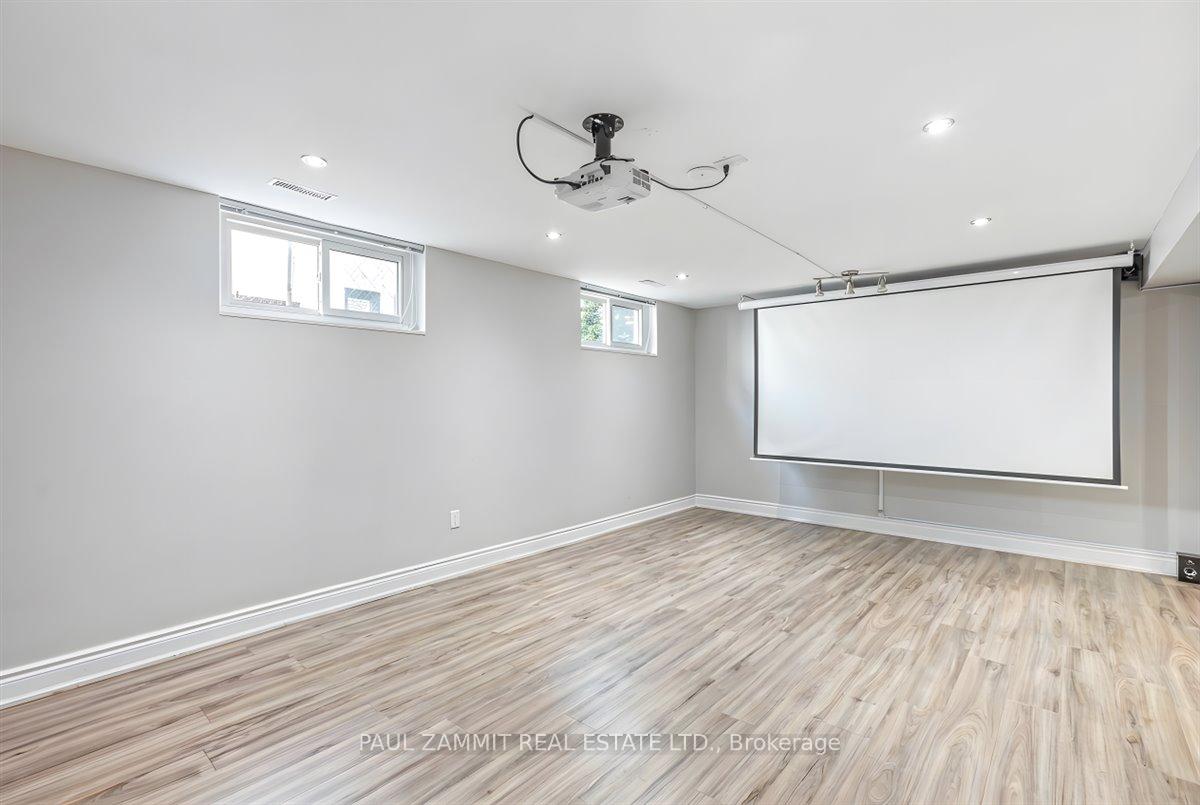 Photo 26 of 47 Ladyslipper Court, Markham, Bayview Glen — HOMEH