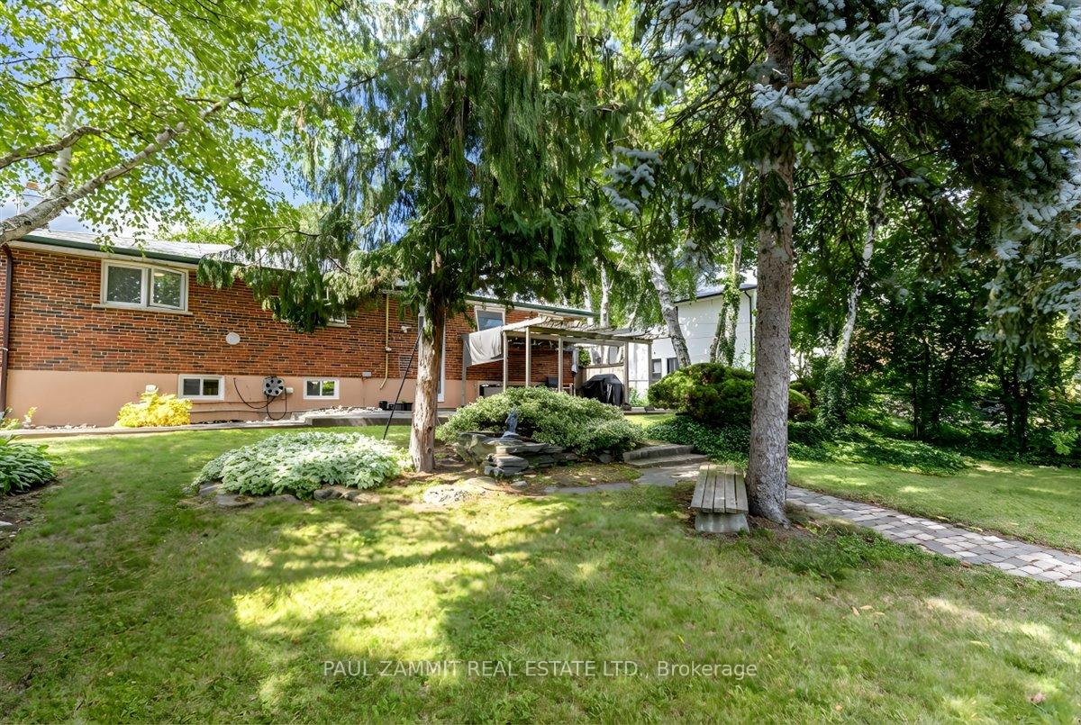 Photo 37 of 47 Ladyslipper Court, Markham, Bayview Glen — HOMEH