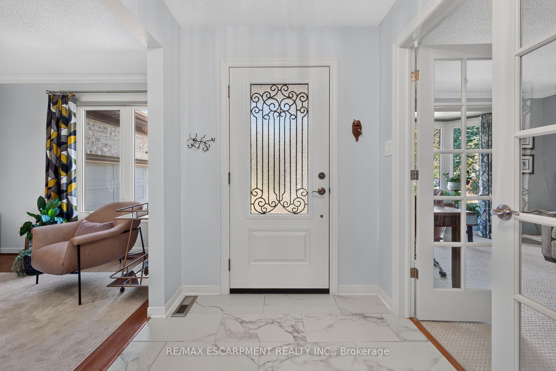 Photo 4 of 14 Steflar Street, Pelham, Fonthill — HOMEH