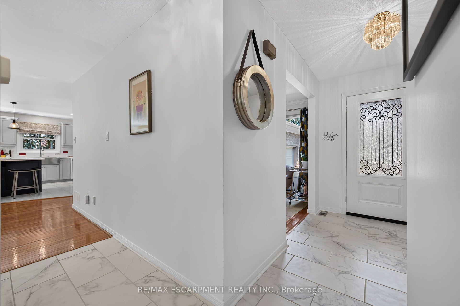 Photo 6 of 14 Steflar Street, Pelham, Fonthill — HOMEH