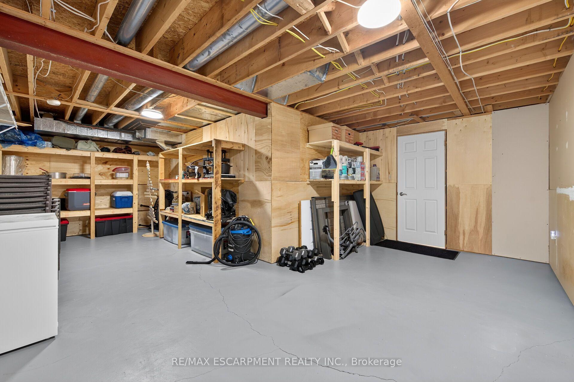 Photo 44 of 14 Steflar Street, Pelham, Fonthill — HOMEH