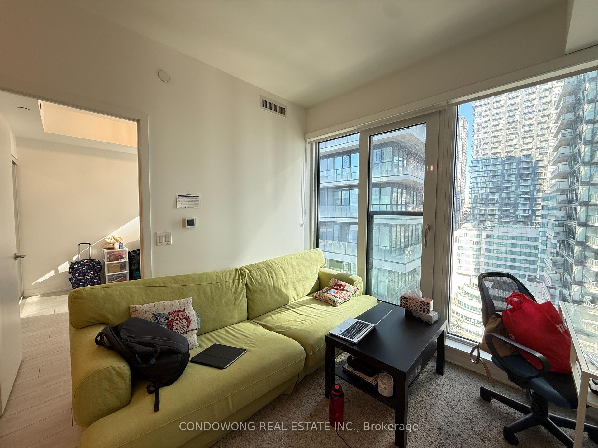 Photo 5 of Unit 2207, 55 Mercer Street, Toronto, Waterfront Communities — HOMEH