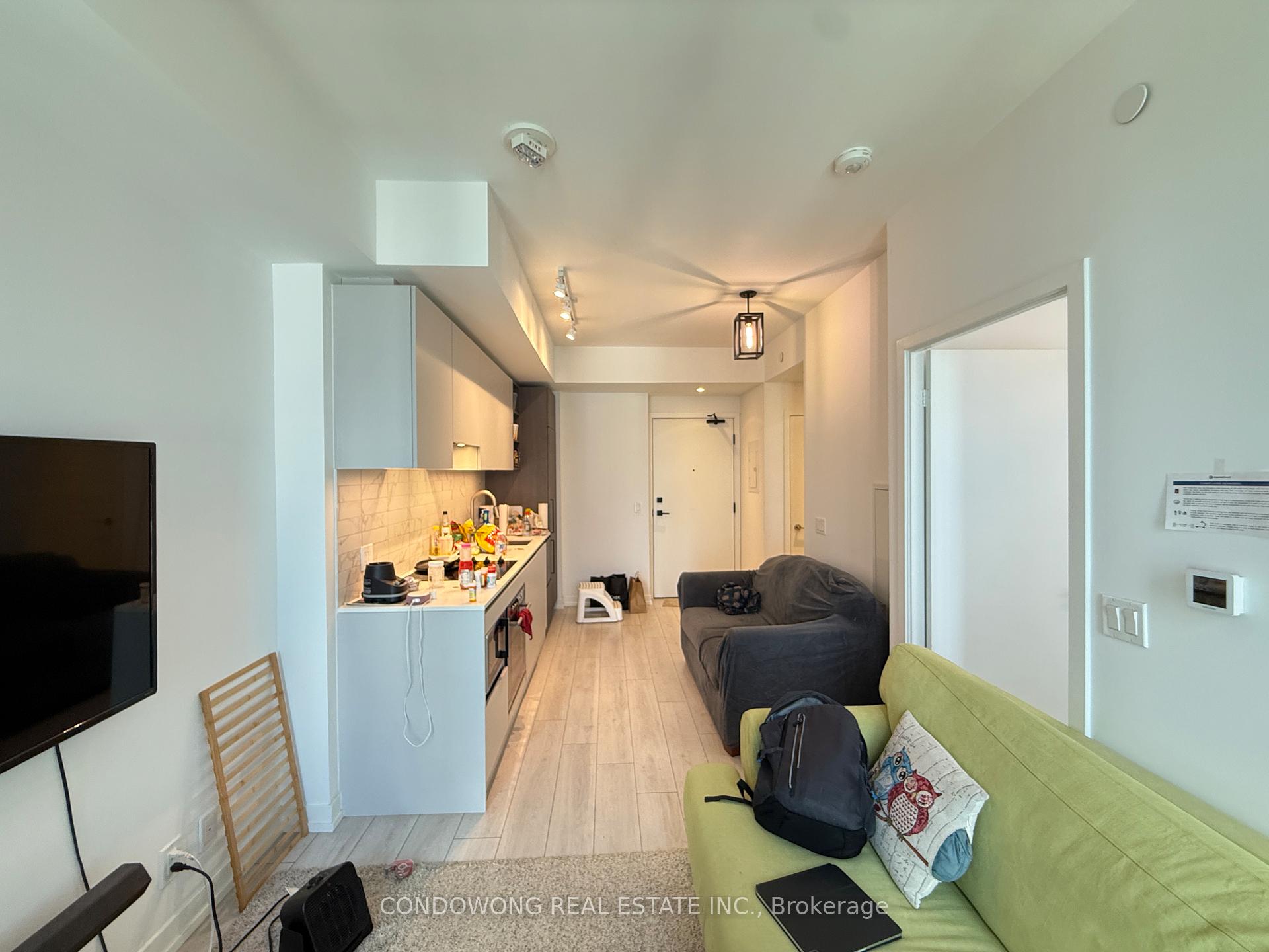 Photo 6 of Unit 2207, 55 Mercer Street, Toronto, Waterfront Communities — HOMEH