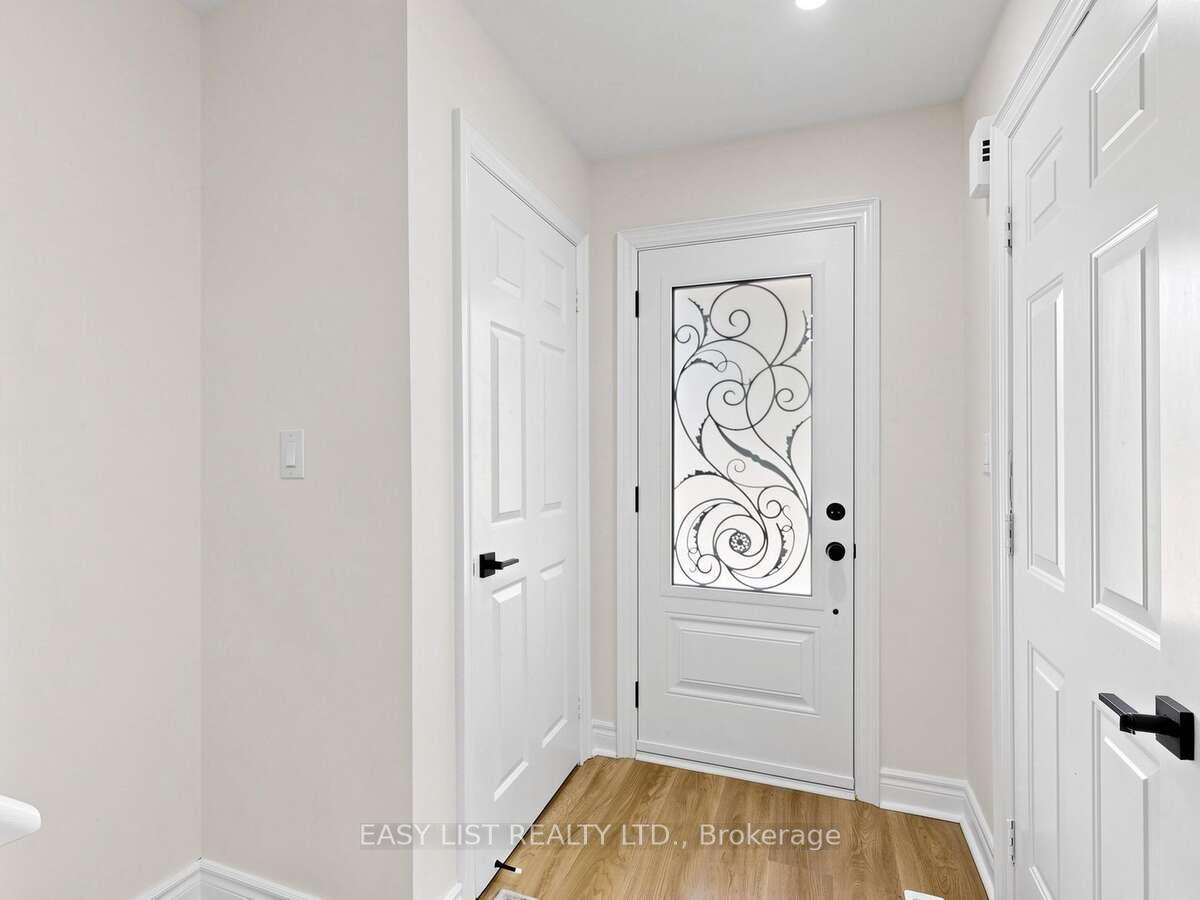 Photo 19 of 16 Mount Fuji Crescent, Brampton, Sandringham-Wellington — HOMEH