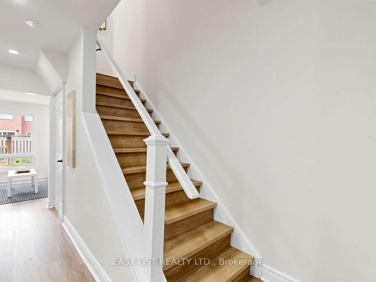 Photo 20 of 16 Mount Fuji Crescent, Brampton, Sandringham-Wellington — HOMEH