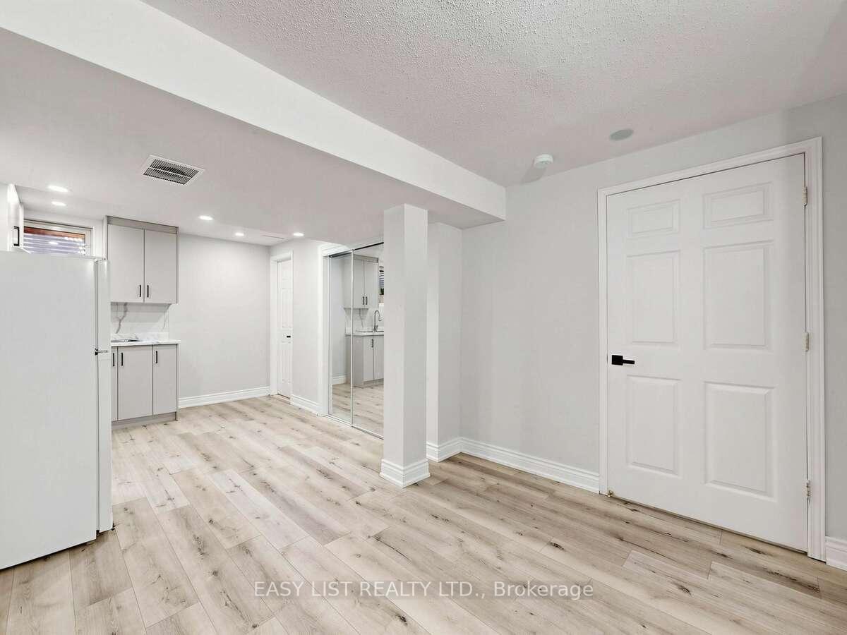 Photo 36 of 16 Mount Fuji Crescent, Brampton, Sandringham-Wellington — HOMEH