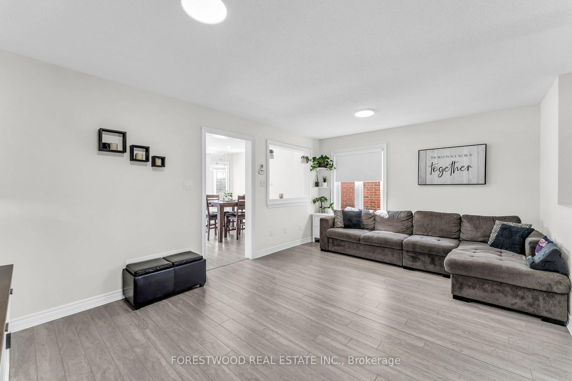 Photo 9 of 451 Jay Crescent, Orangeville — HOMEH