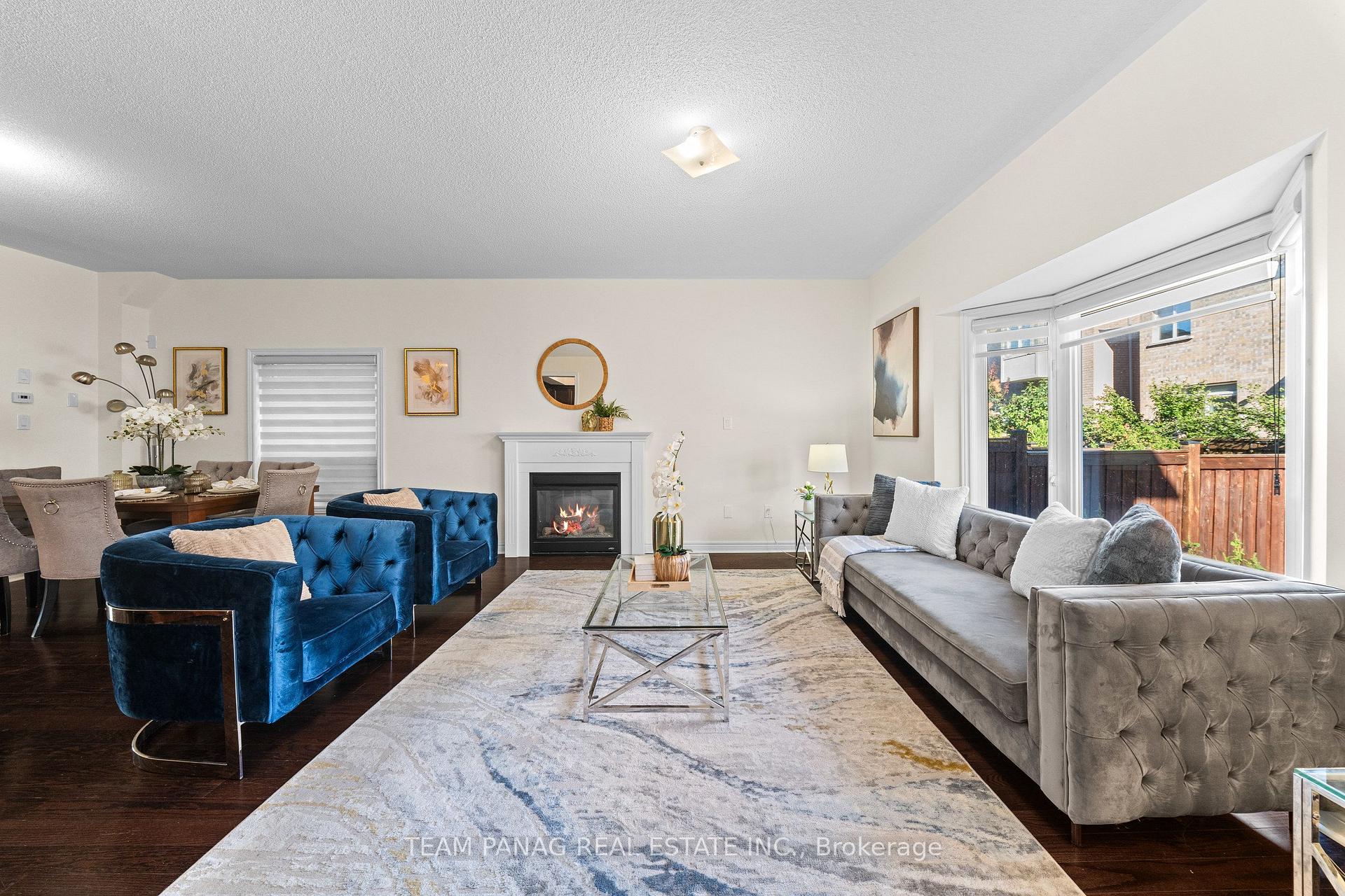 Photo 12 of 124 Watsonbrook Drive, Brampton, Sandringham-Wellington — HOMEH