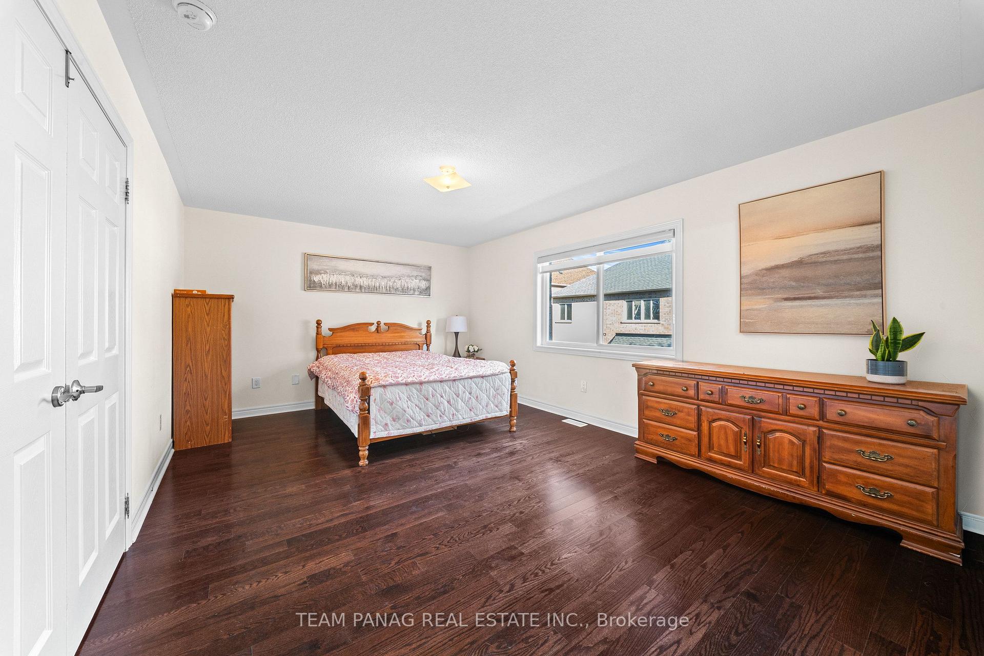 Photo 26 of 124 Watsonbrook Drive, Brampton, Sandringham-Wellington — HOMEH